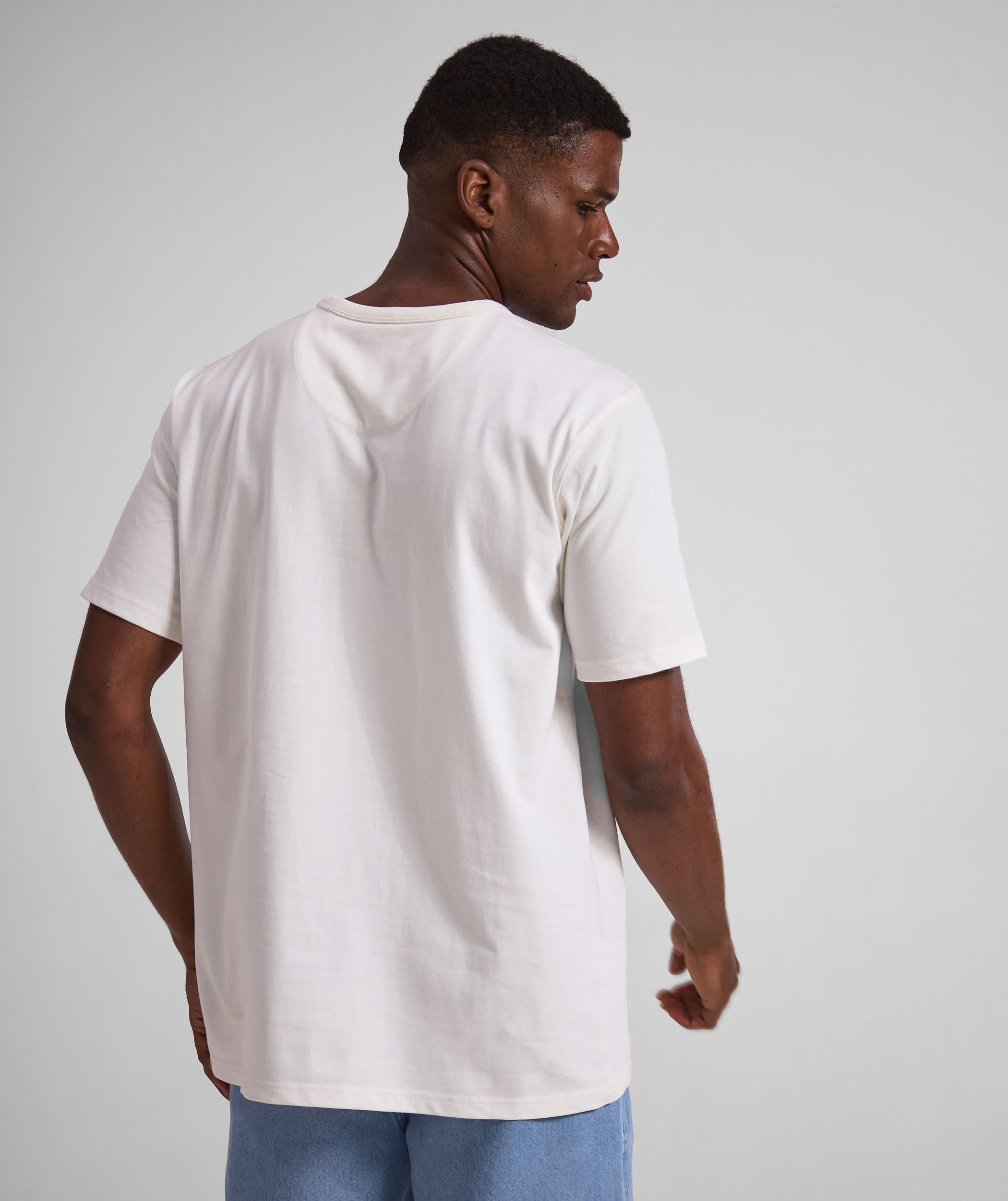 Mens Regular Fit Tee - Ivory