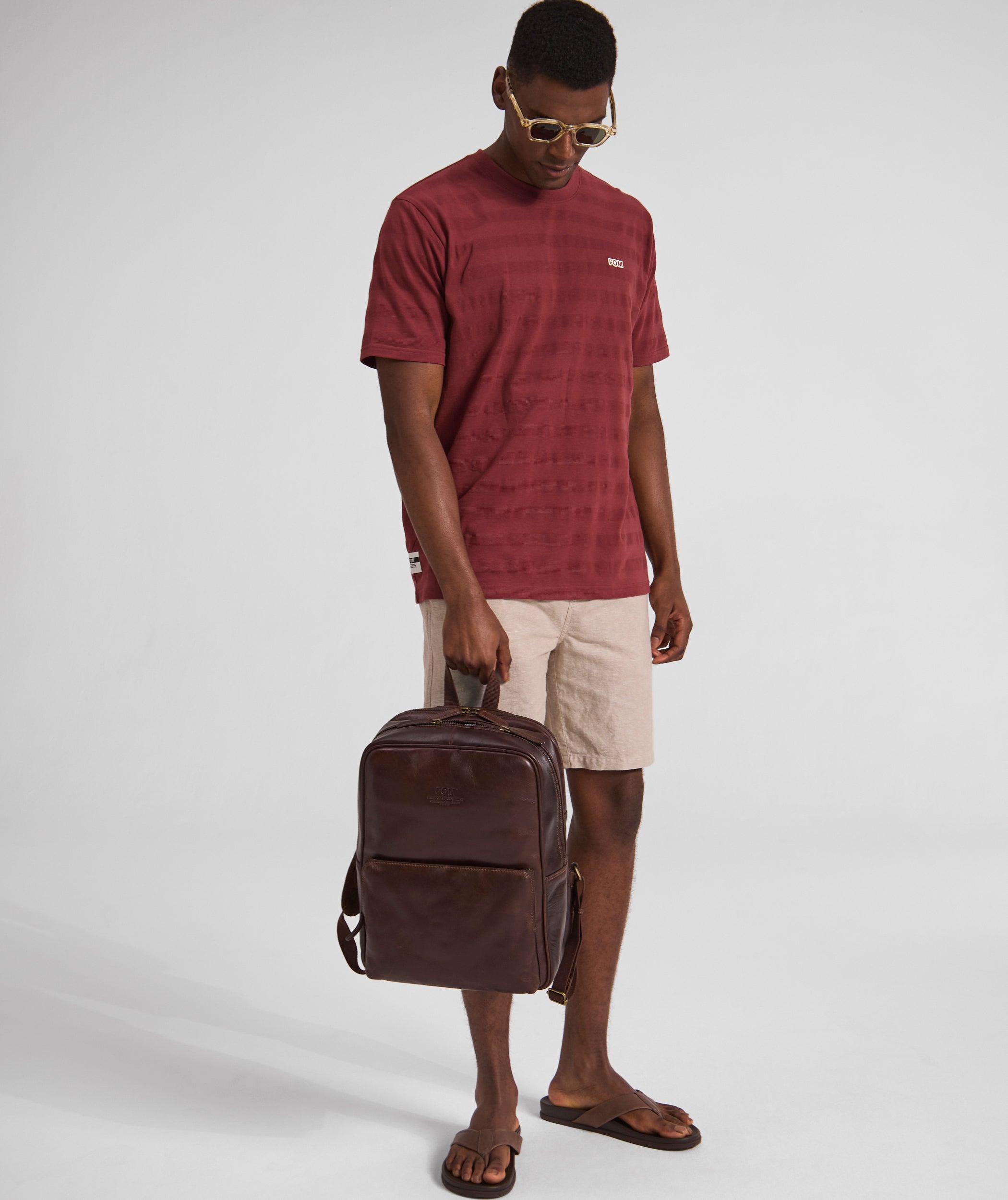 Mens Regular Fit Textured T-Shirt - Burgundy