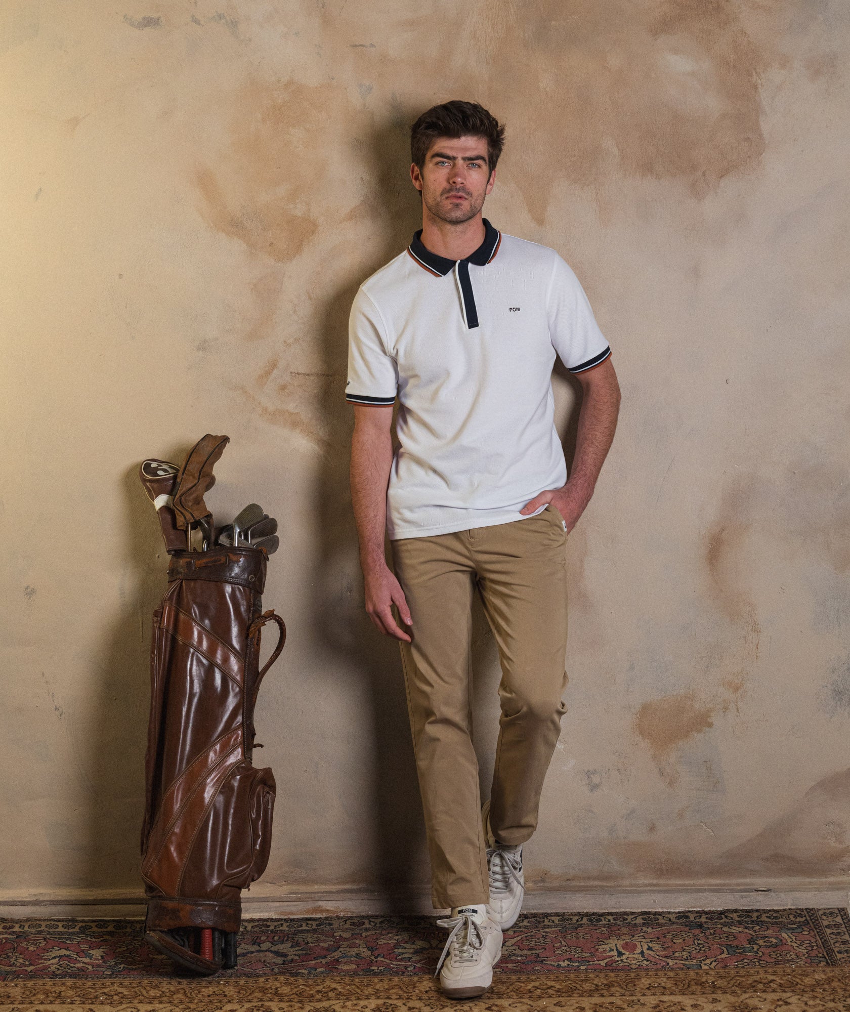 Mens Short Sleeve Textured Golfer - White & Navy