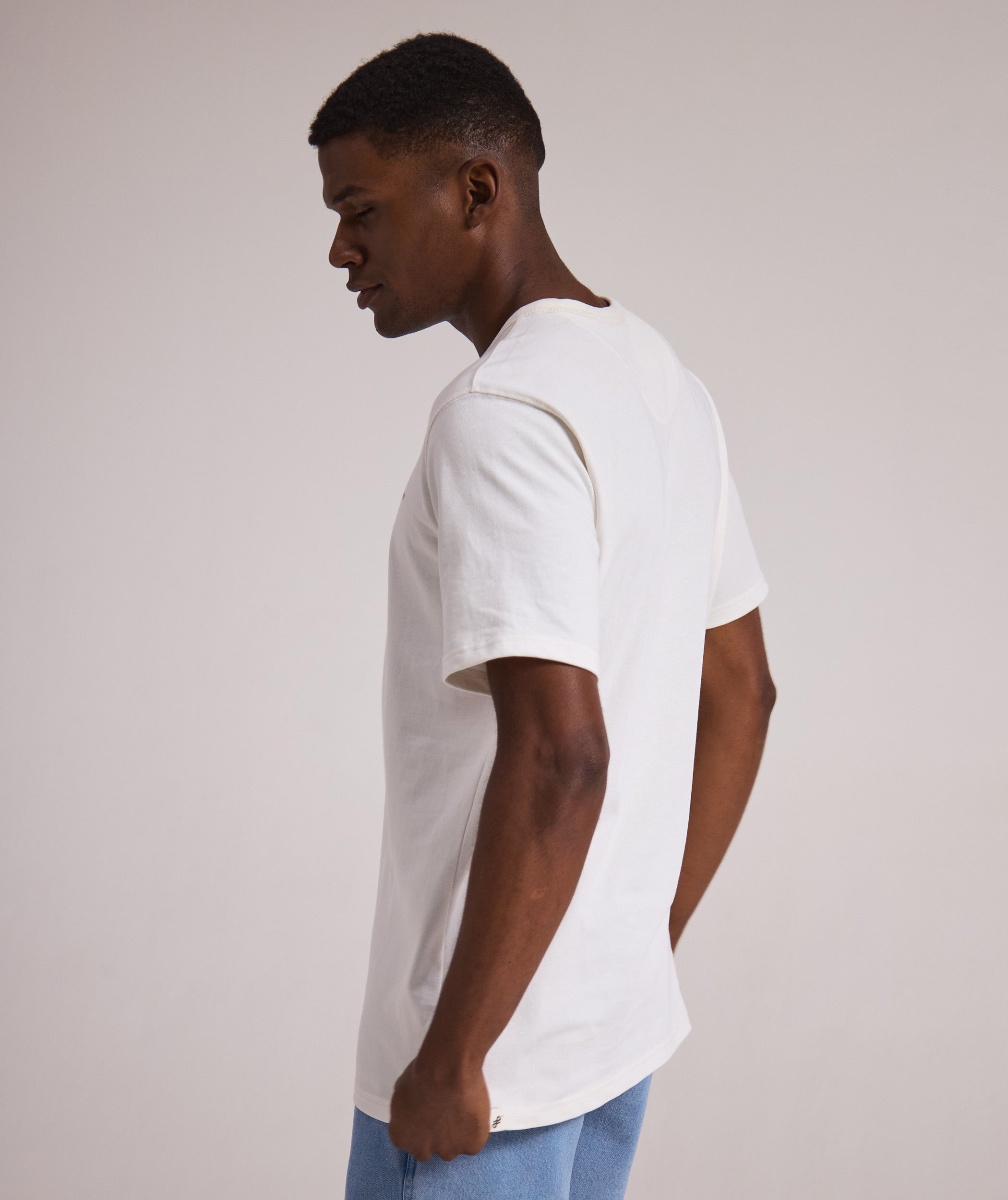 Mens Regular Fit Tee - Ivory