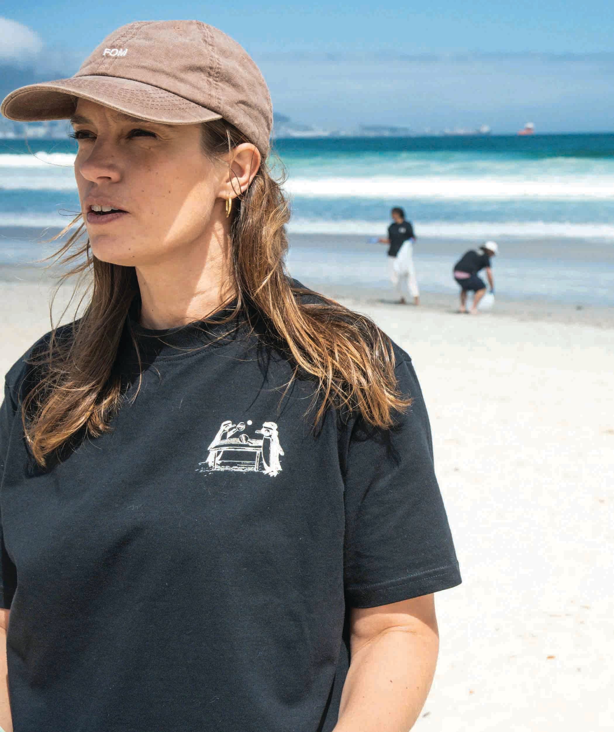 FOM x SANCCOB Ladies Pengpong Graphic Tee - Black