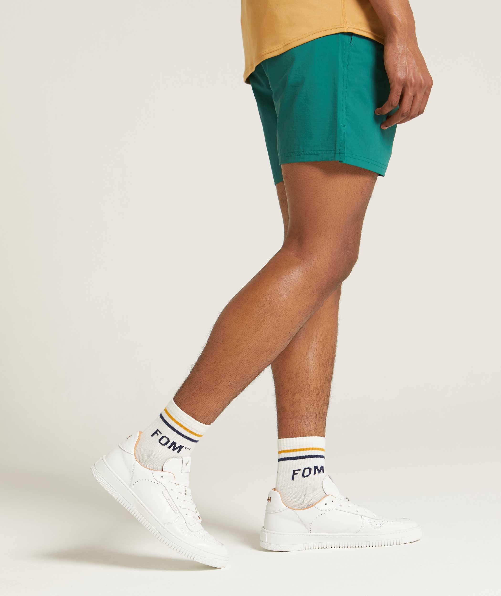 Mens Outdoor Adventure Shorts - Green Wilderness