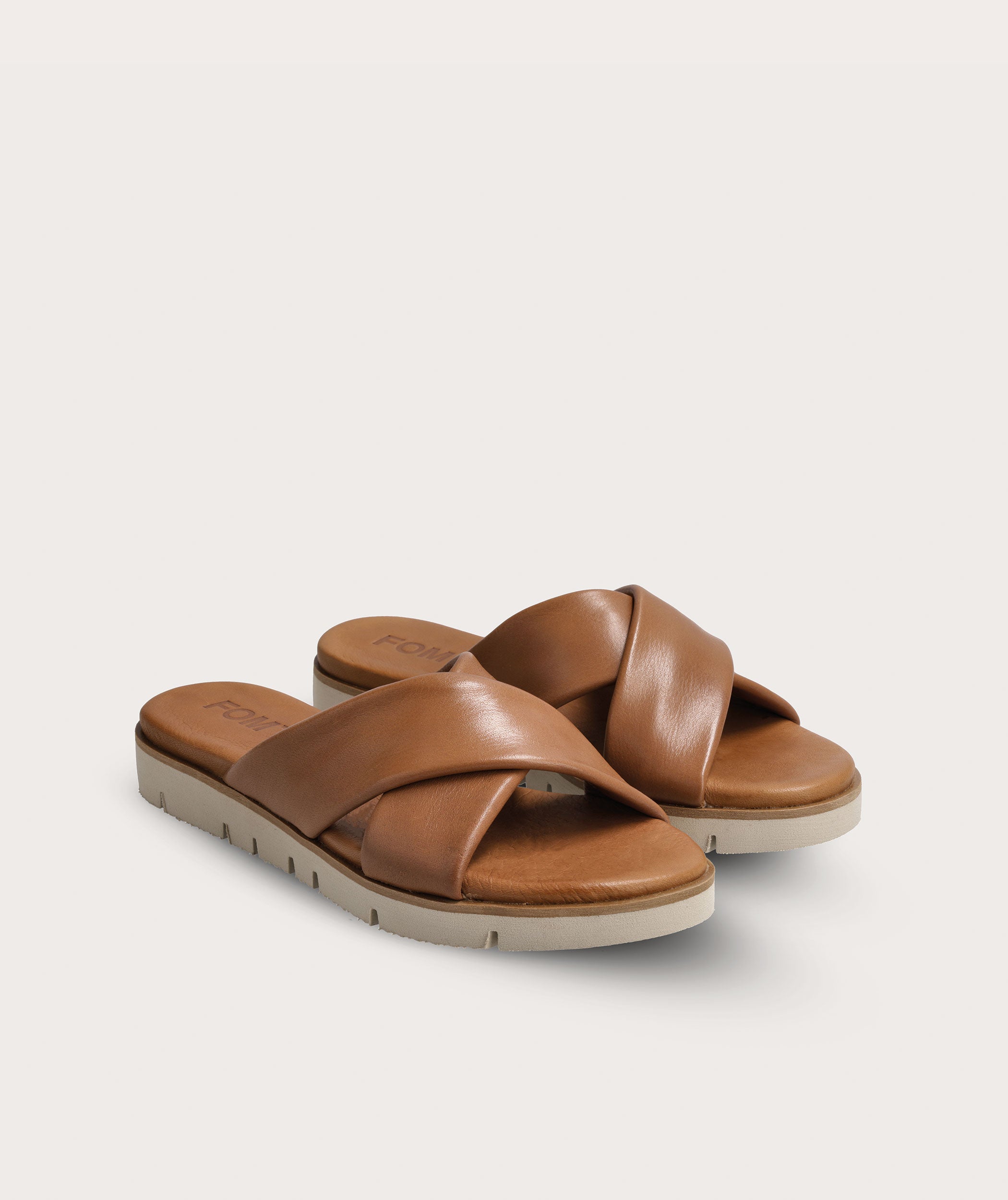 Ladies Crossover Sandal - Tan