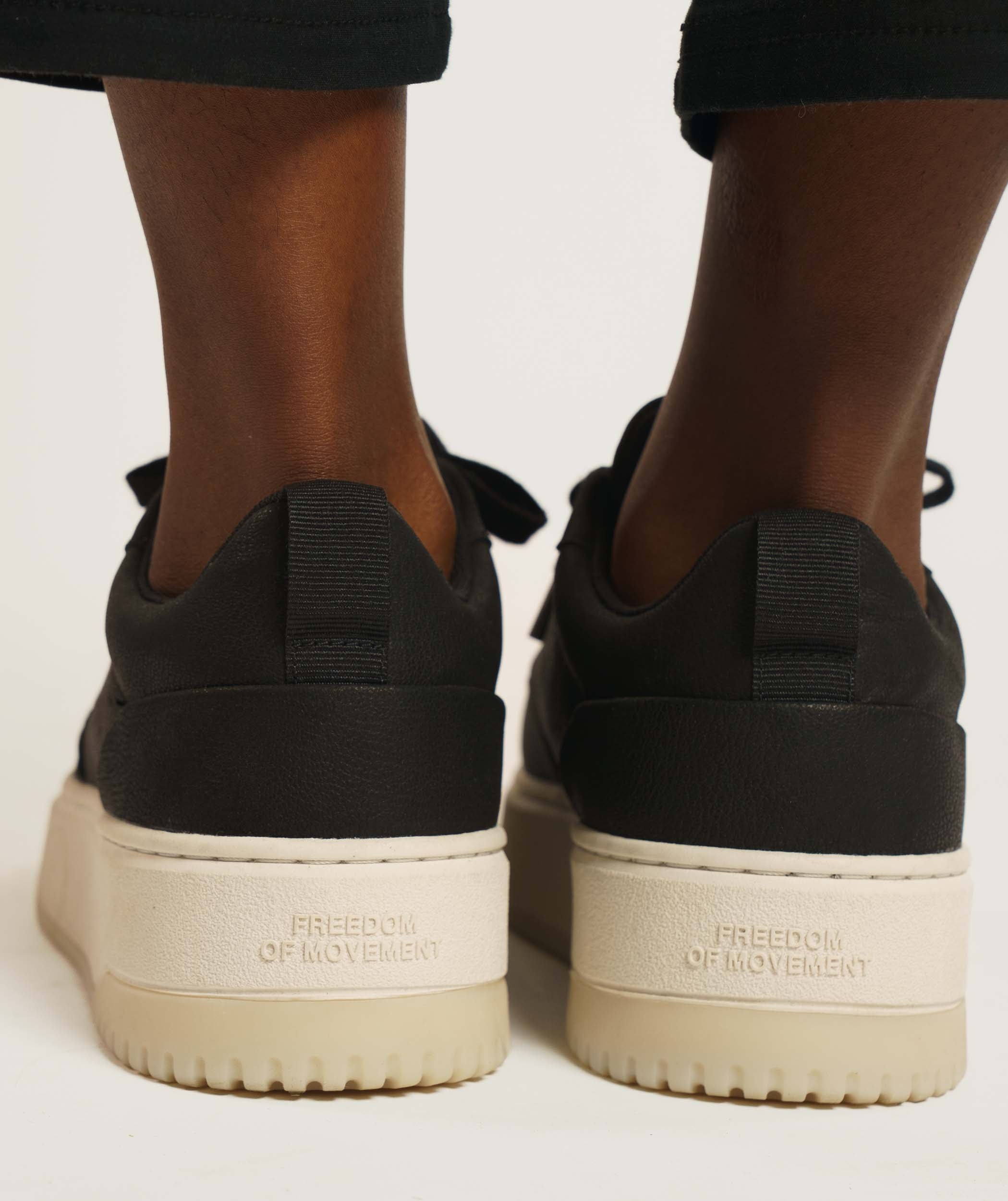 Platform 1.0 - Black