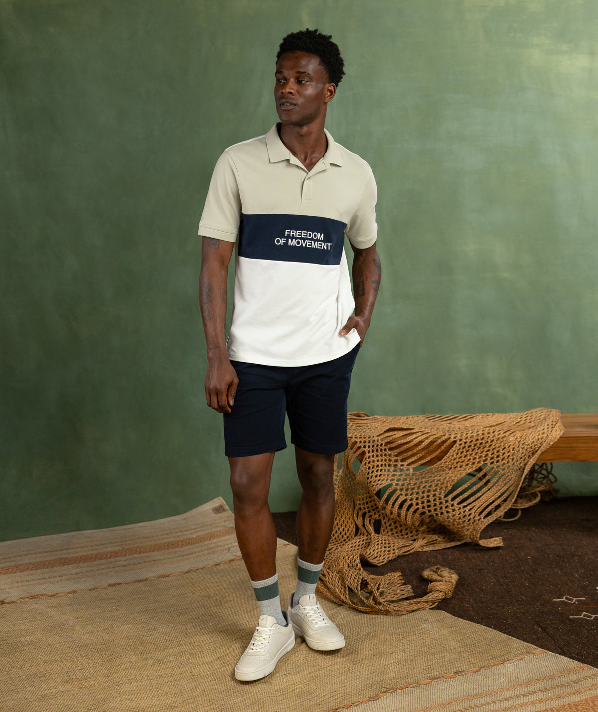 Mens Colour Block Golfer - Sage/ Navy/ Ivory