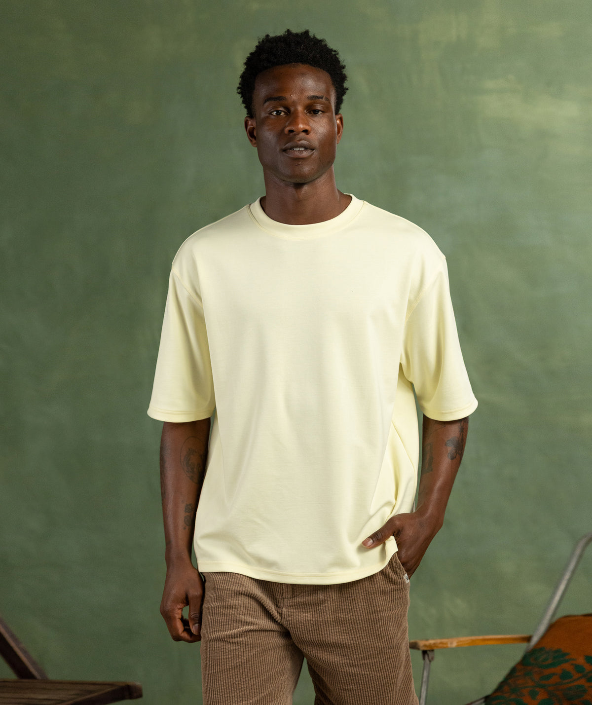 Mens FreeMotion Relaxed Tee - Butter