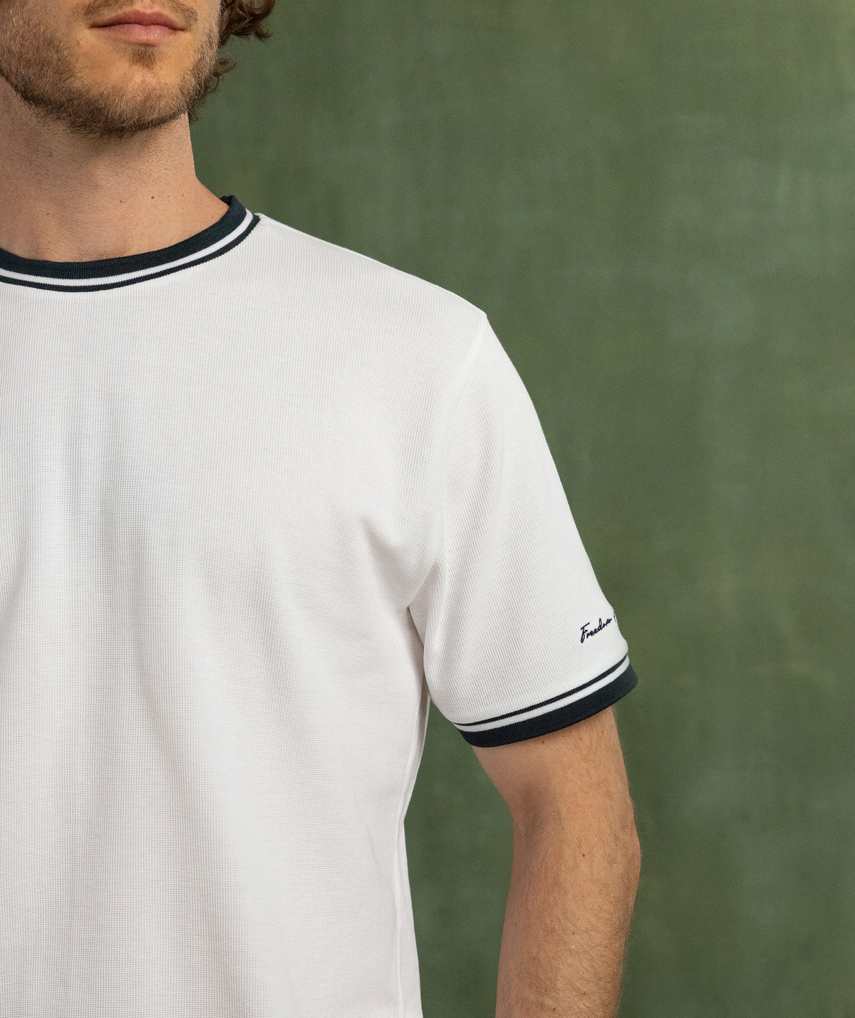 Mens Mirco Waffle Regular Tee - White & Navy