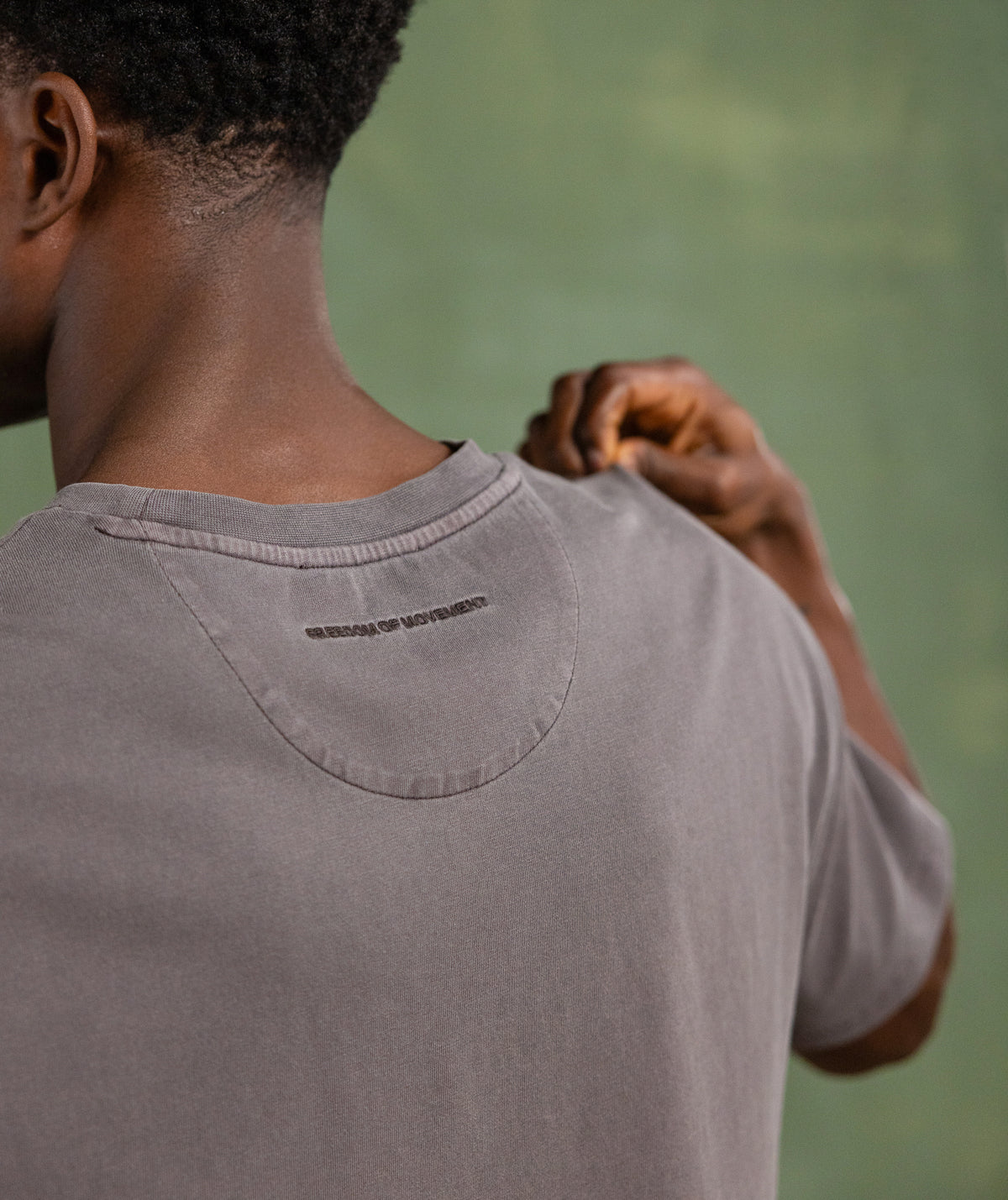 Mens Pigment Washed Regular Pocket Tee - Chocolate