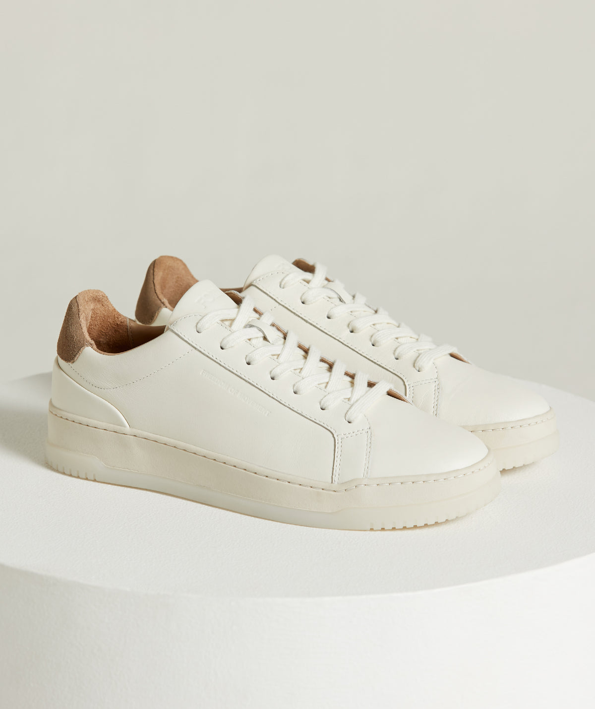 FOM 100 - Off-White