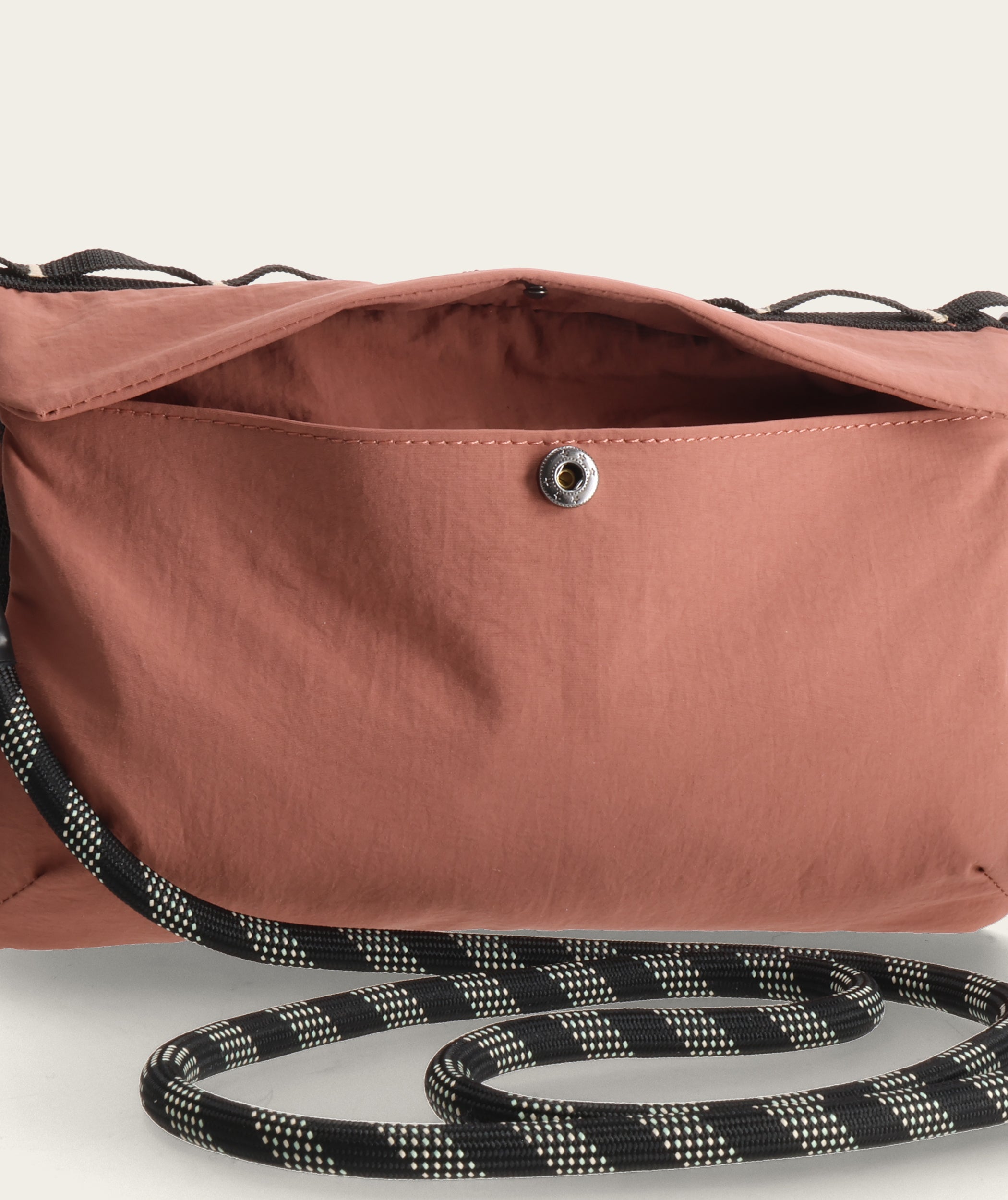 Aero Crossbody - Clay
