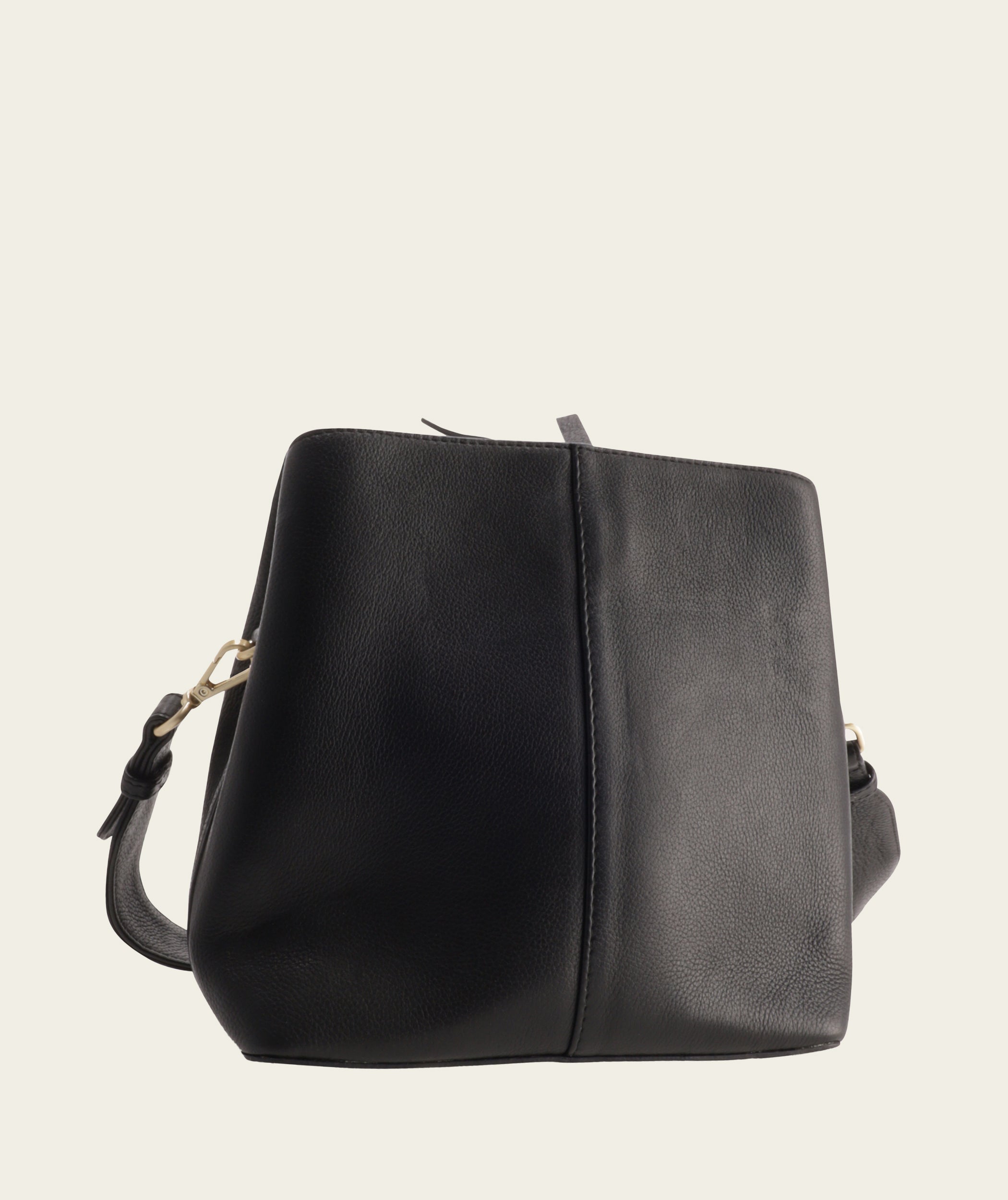 Nina - Pebble Black