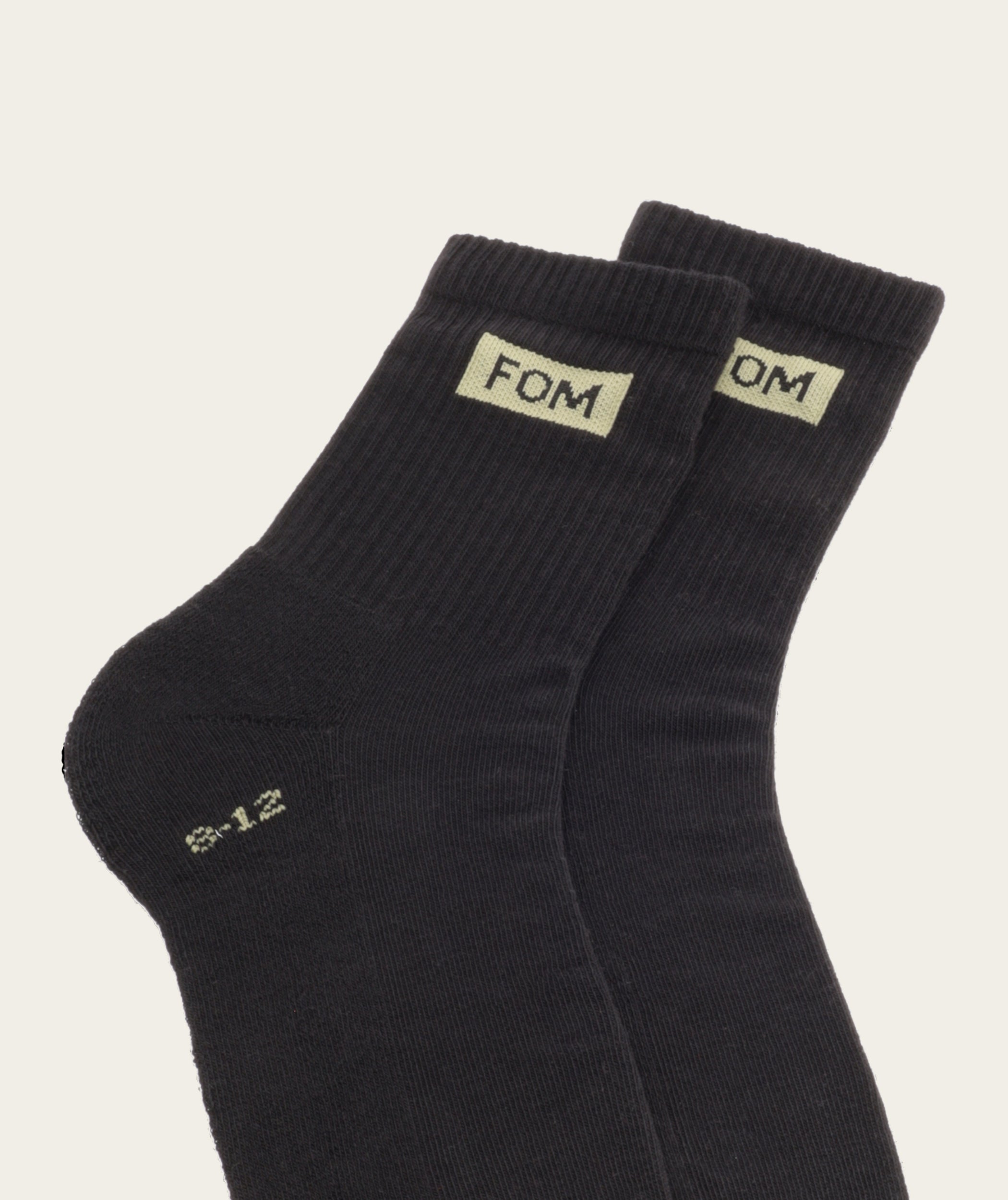 Socks Active - Black/ Light Sage FOM (Size 8-12)