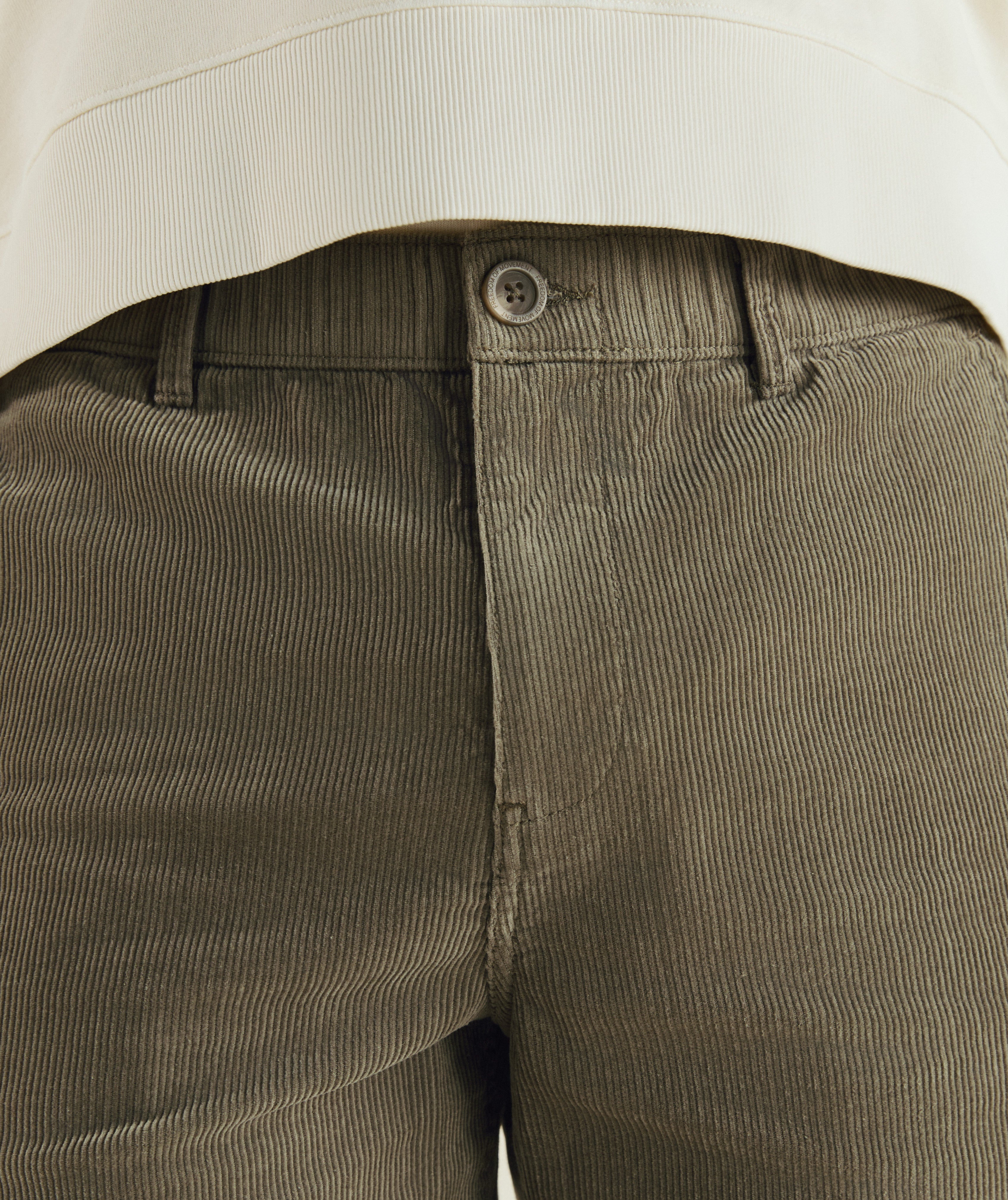 FOM regular fit corduroy shorts in sage, on-model view