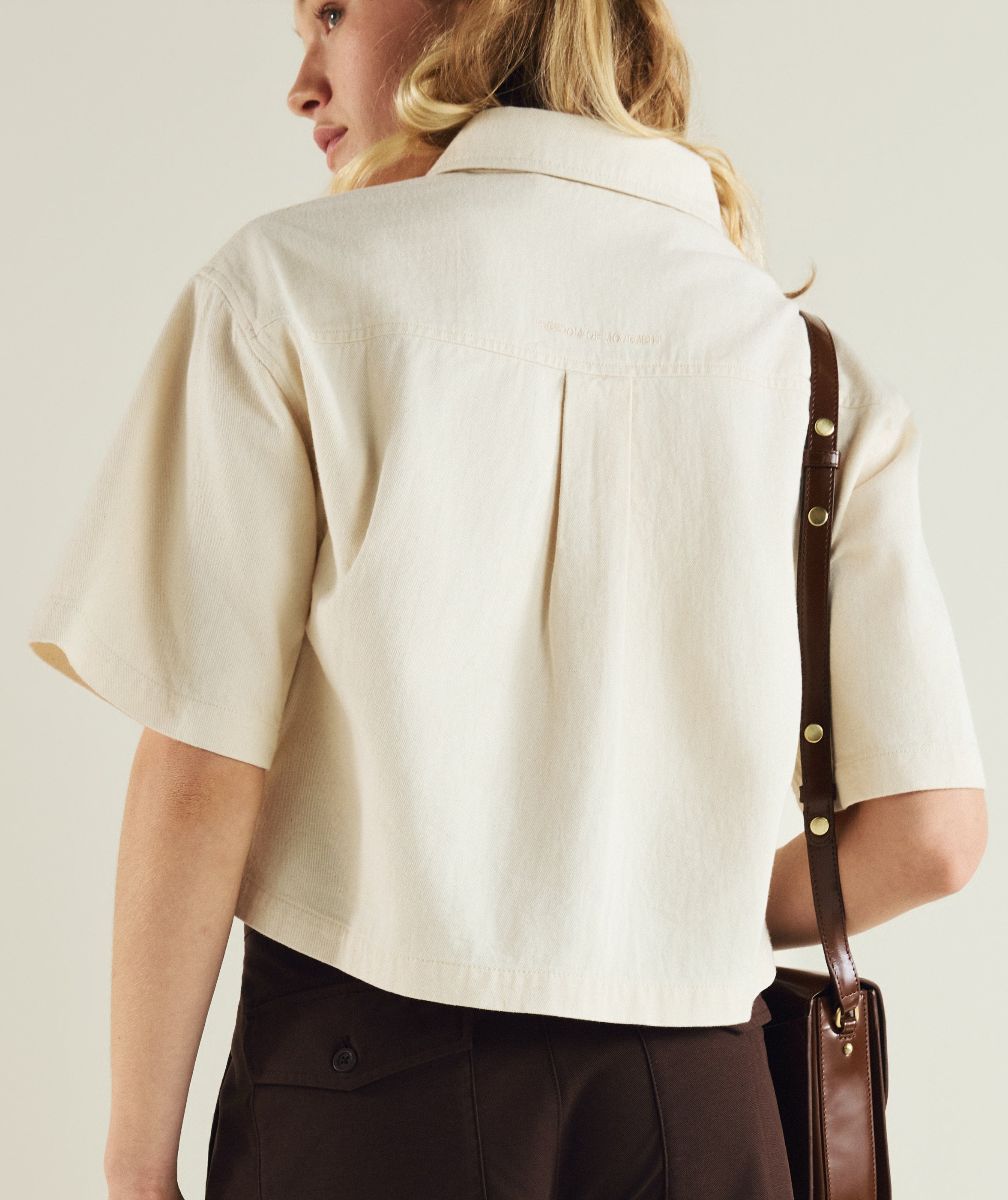 FOM ladies short sleeve shirt in oatmeal, on-model view