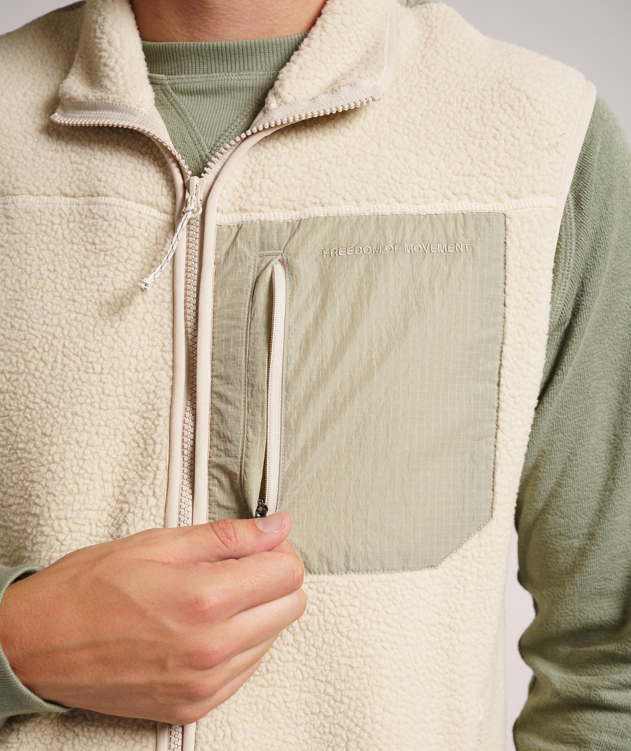 Mens Fleece Gilet - Ecru