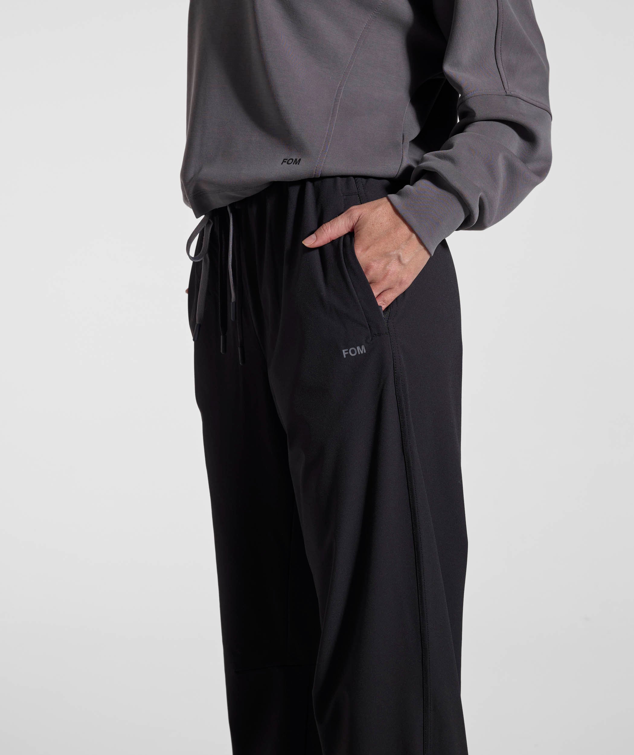 Ladies 4-Way Stretch Jogger - Black