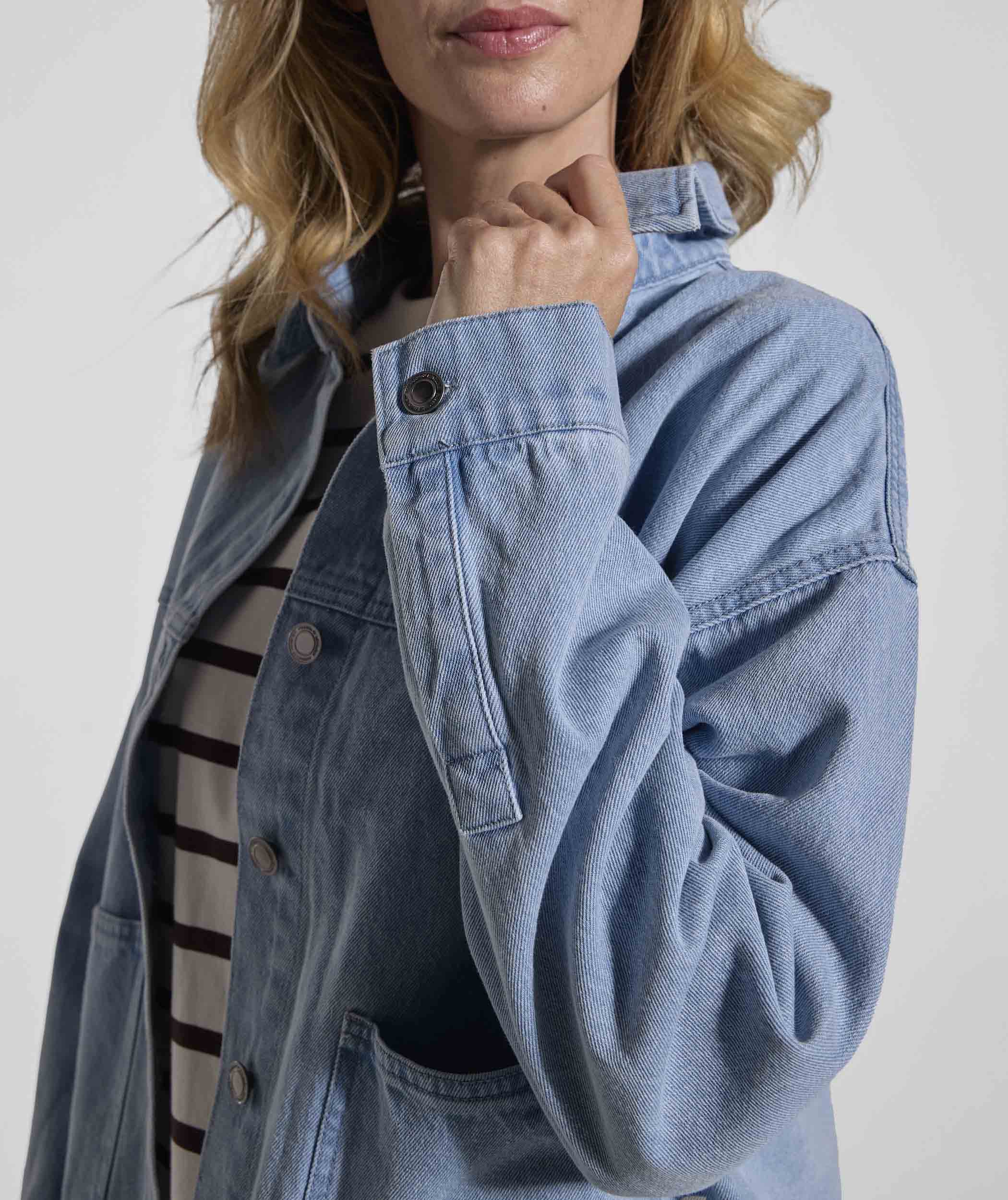 Ladies Denim Shacket - Light Wash