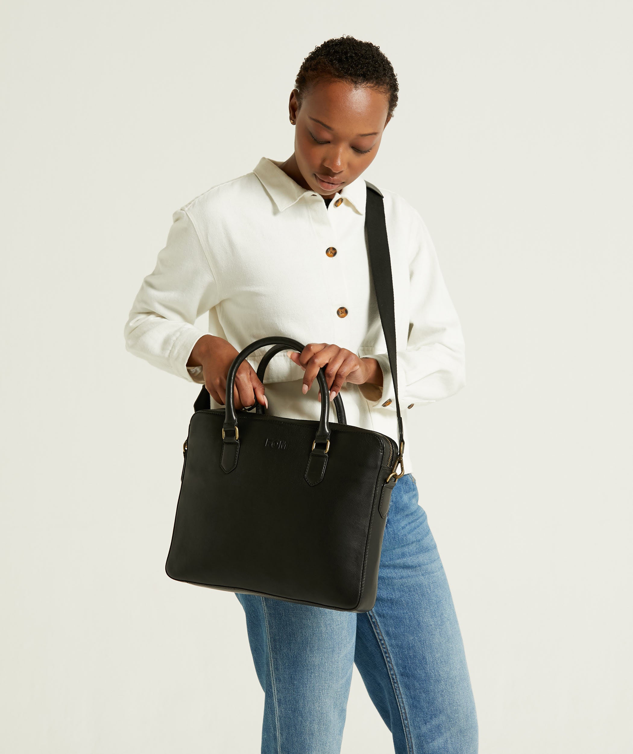 Elliot - Pebble Black