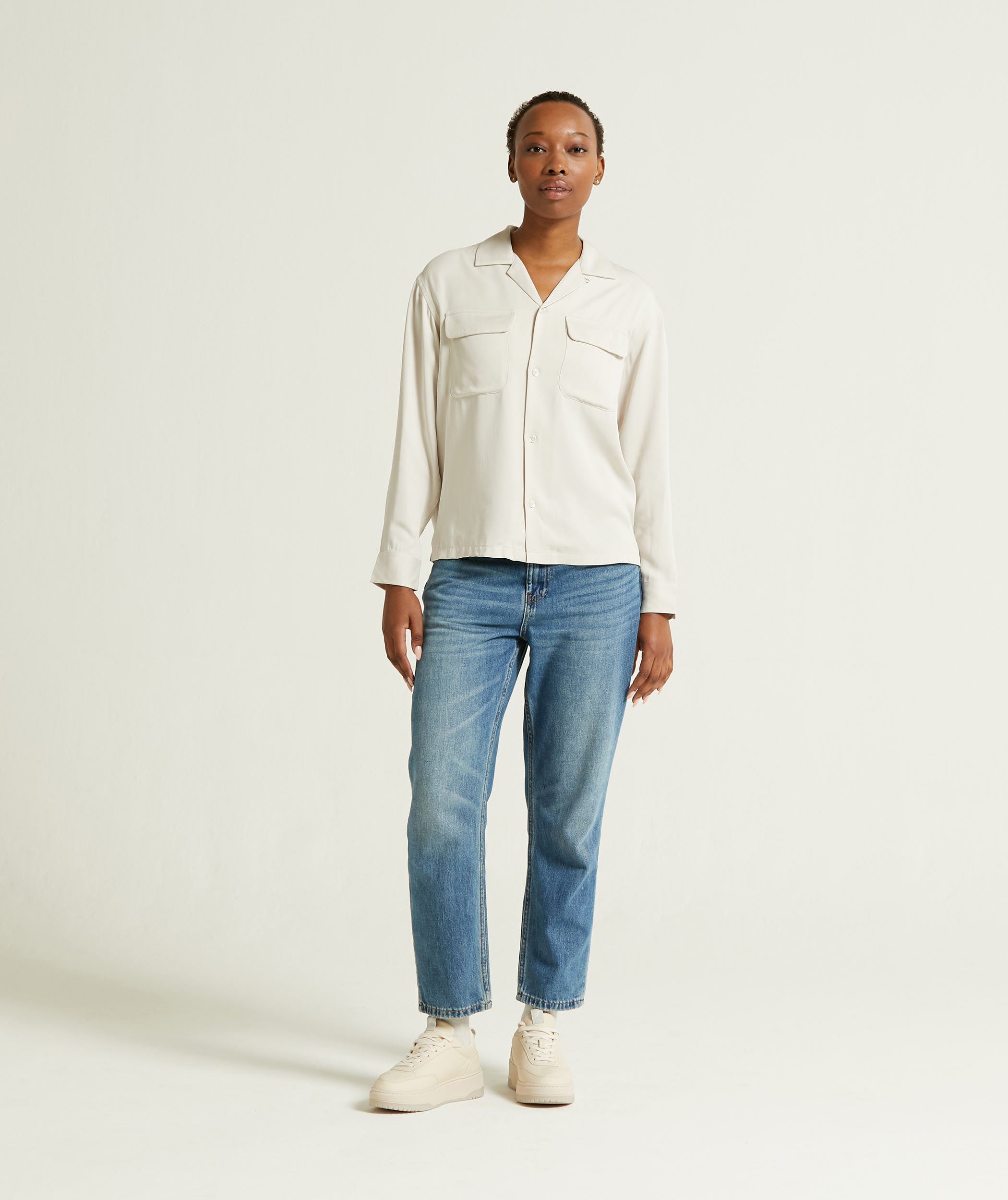 Ladies Long Sleeve Slim Fit Shirt - Light Grey