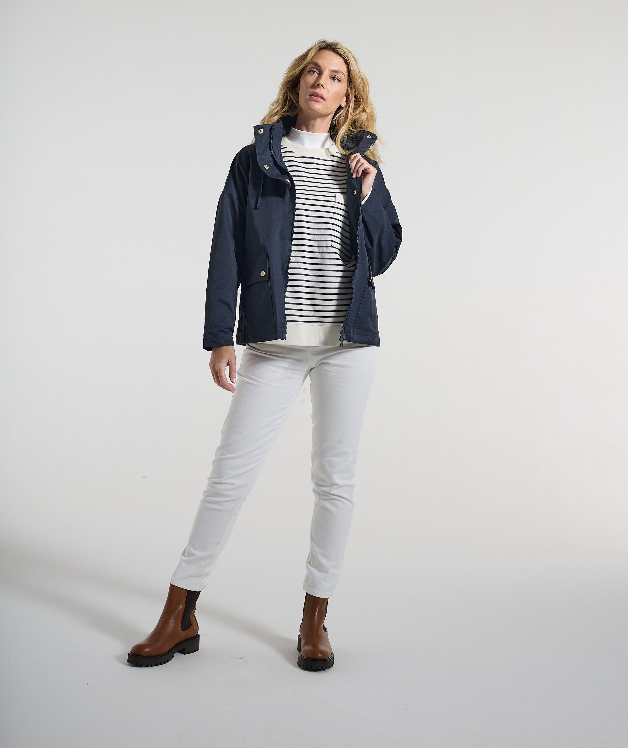 Ladies Skinny-ish Denim Jean - Ecru
