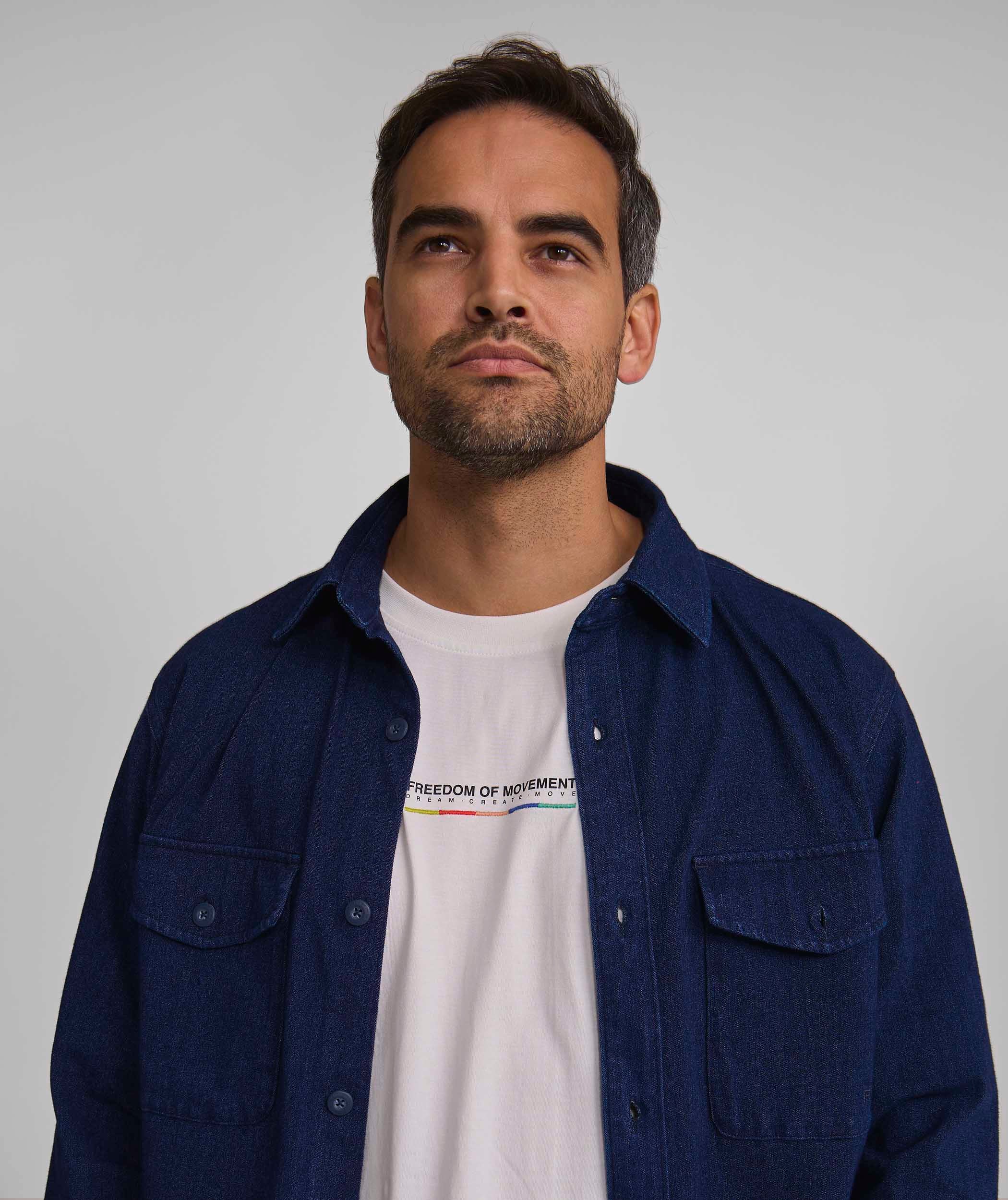 Mens Long Sleeve FreeMotion Shirt - Indigo