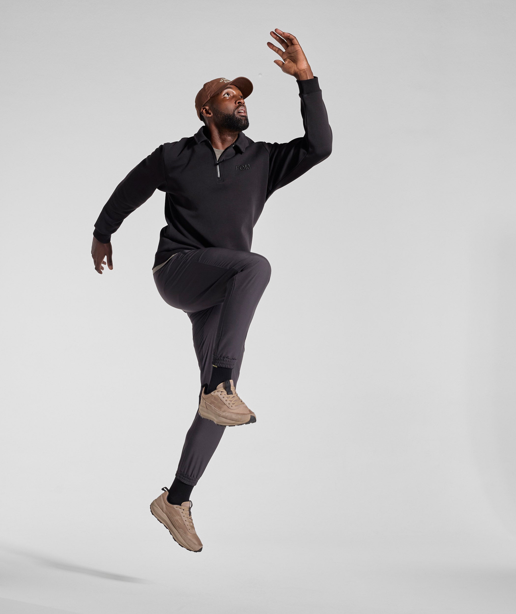 Mens 1/4 Zip Sweater - Black