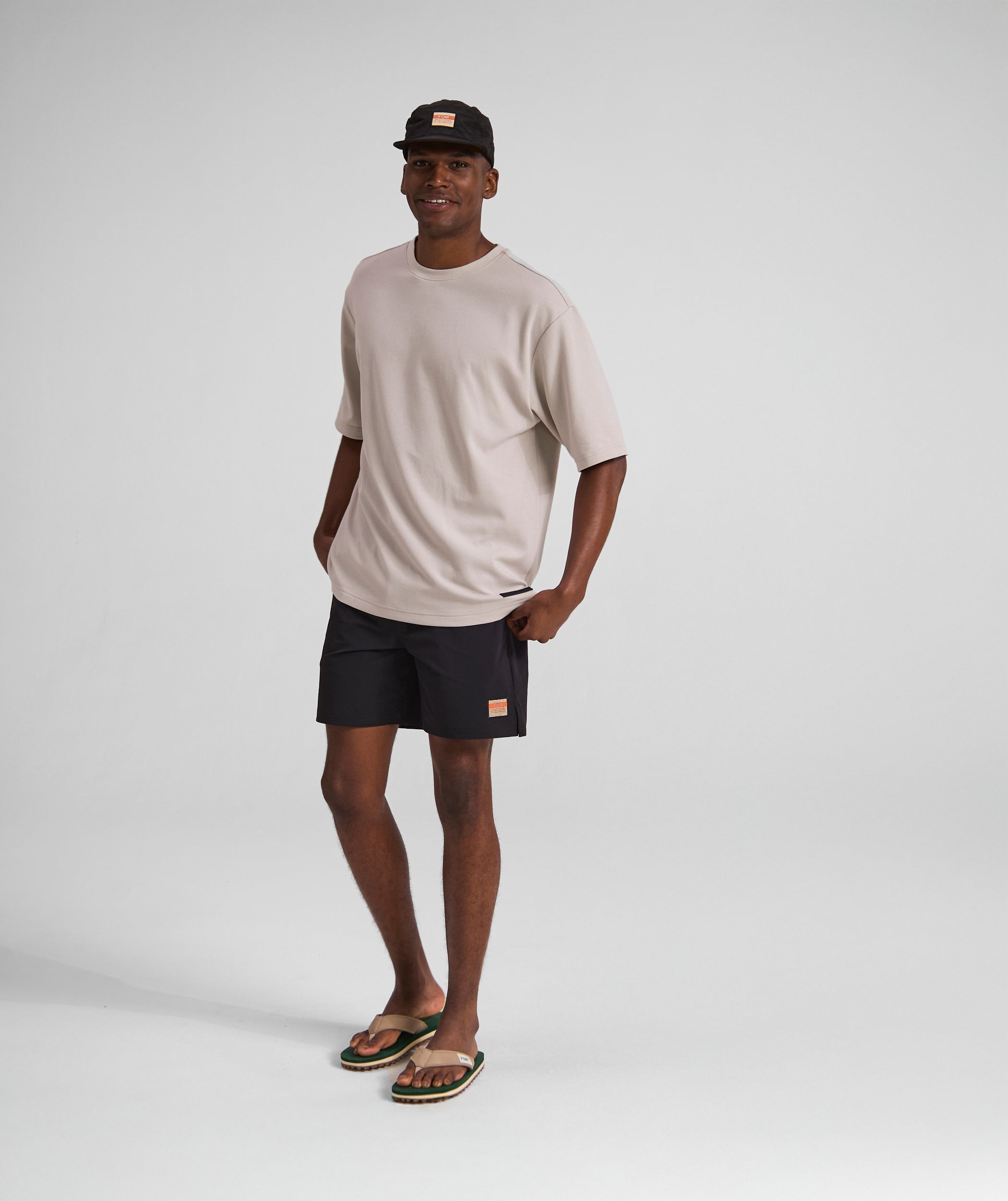 Mens FreeMotion Interlock Tee- Ecru