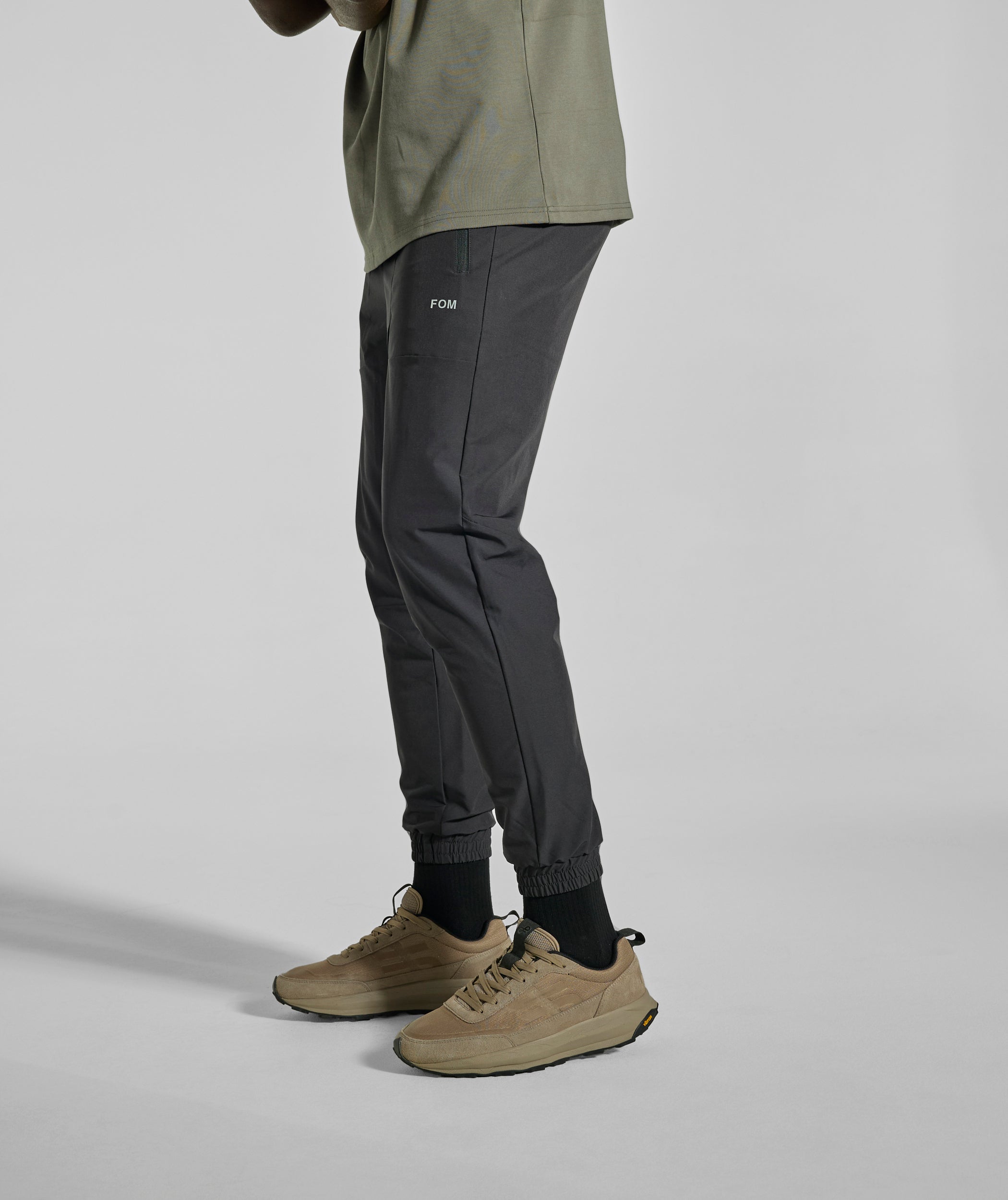 Mens Technical Jogger - Black