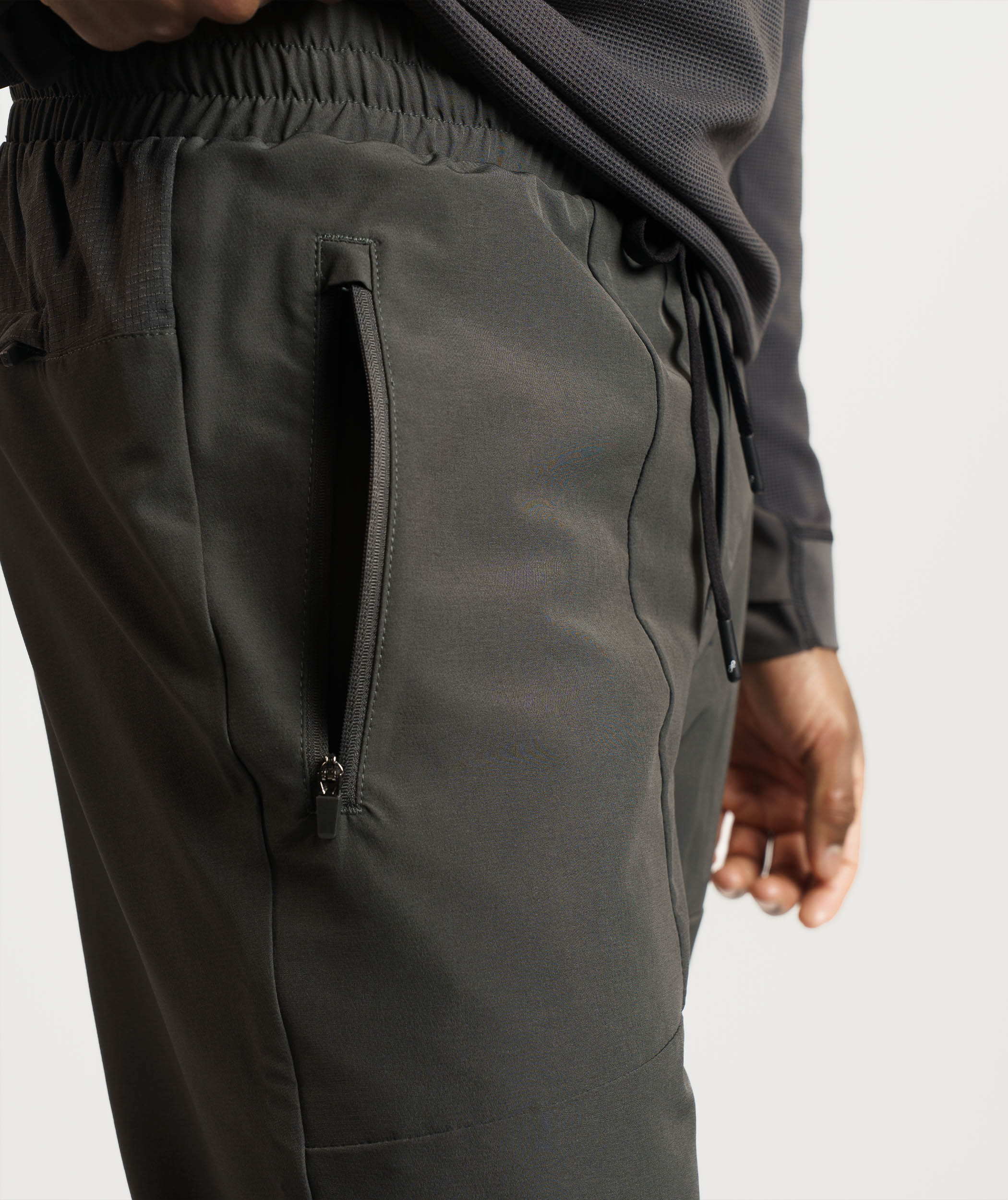Mens Technical Jogger - Charcoal