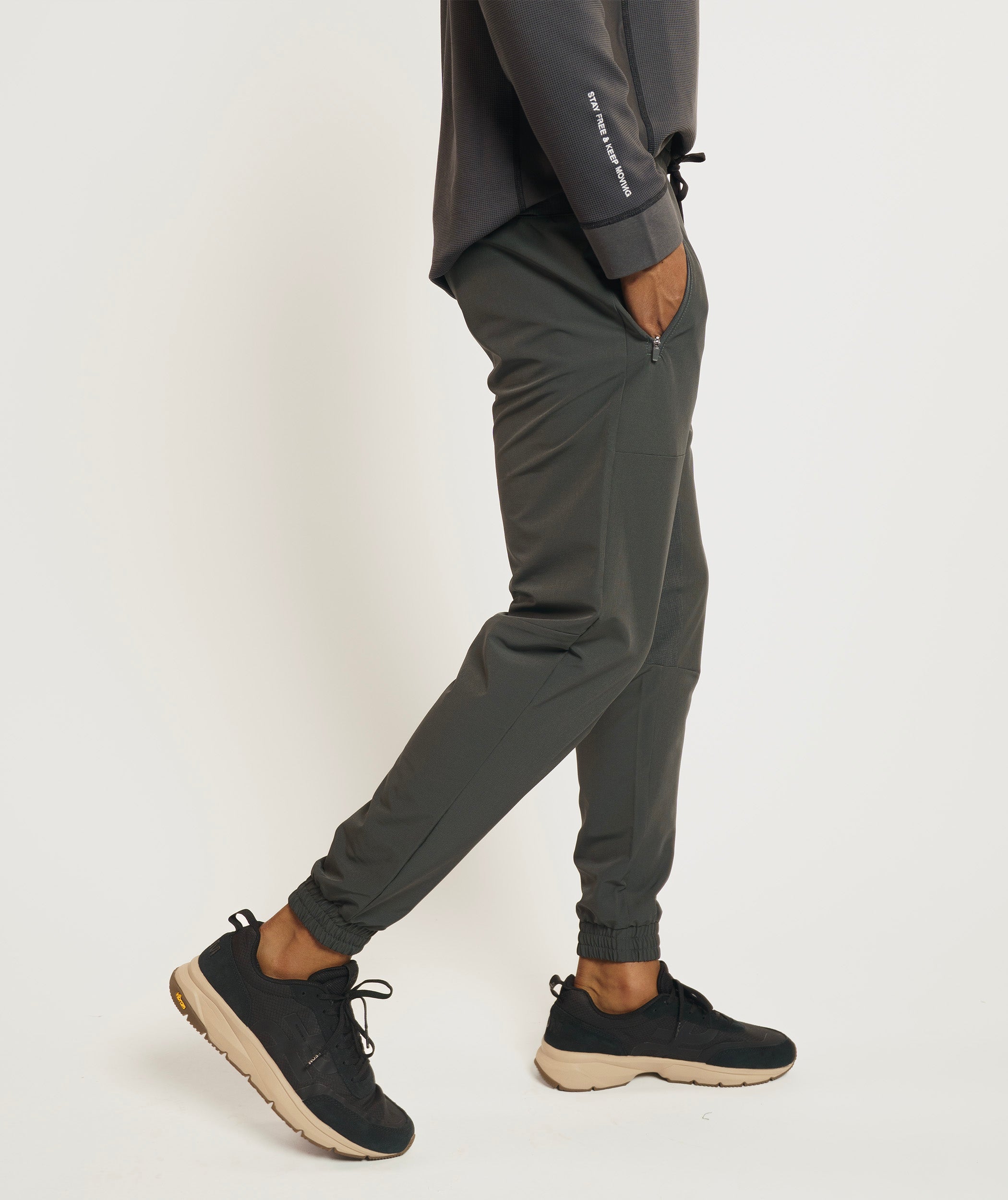 Mens Technical Jogger - Charcoal