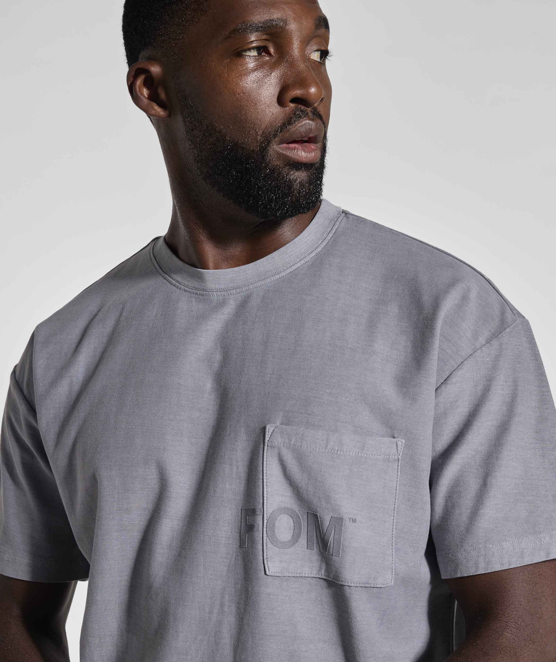 Mens Washed Pocket Relaxed Tee - Cement
