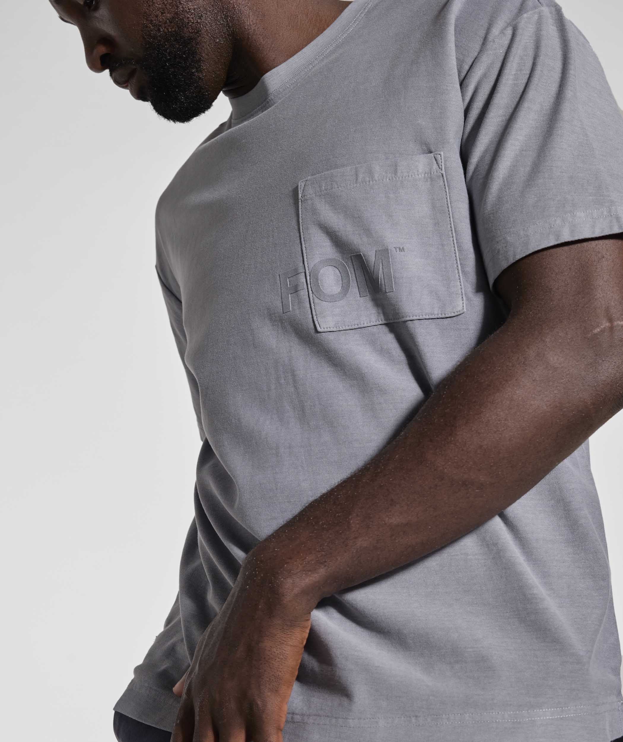 Mens Washed Pocket Relaxed Tee - Cement