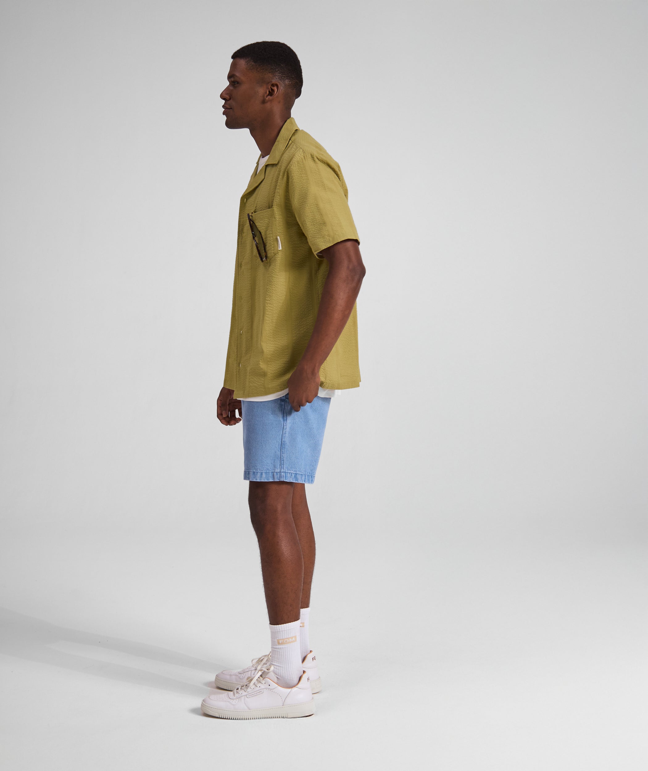 Mens Seersucker Stripe Short Sleeve Shirt - Pea