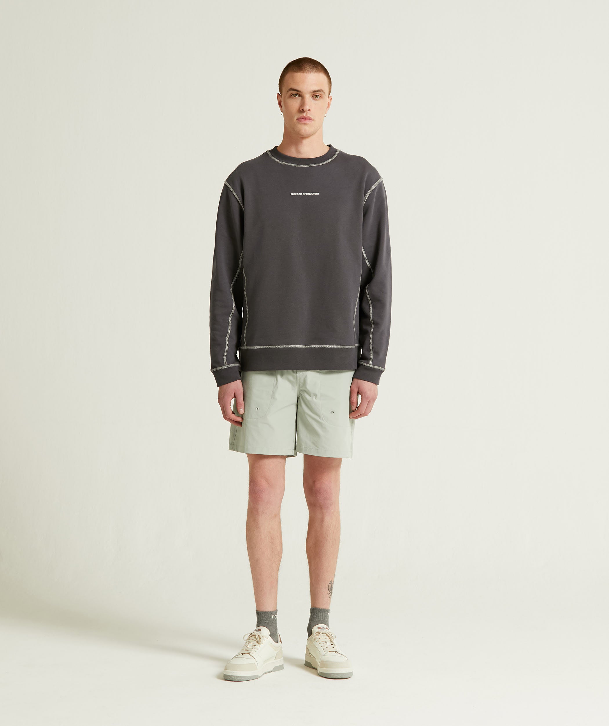 Mens Crew Neck Sweatshirt - Charcoal