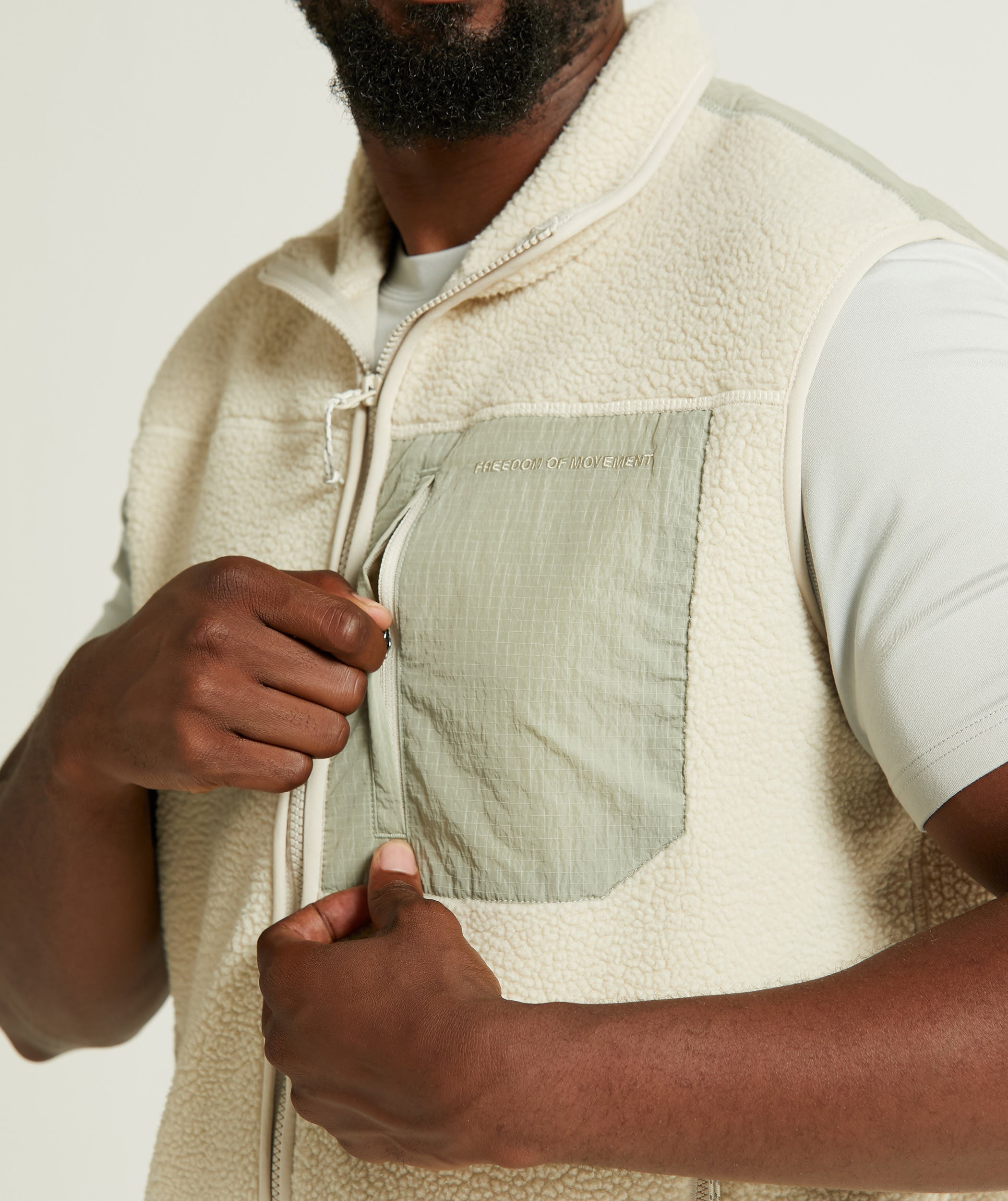 Mens Fleece Gilet - Ecru