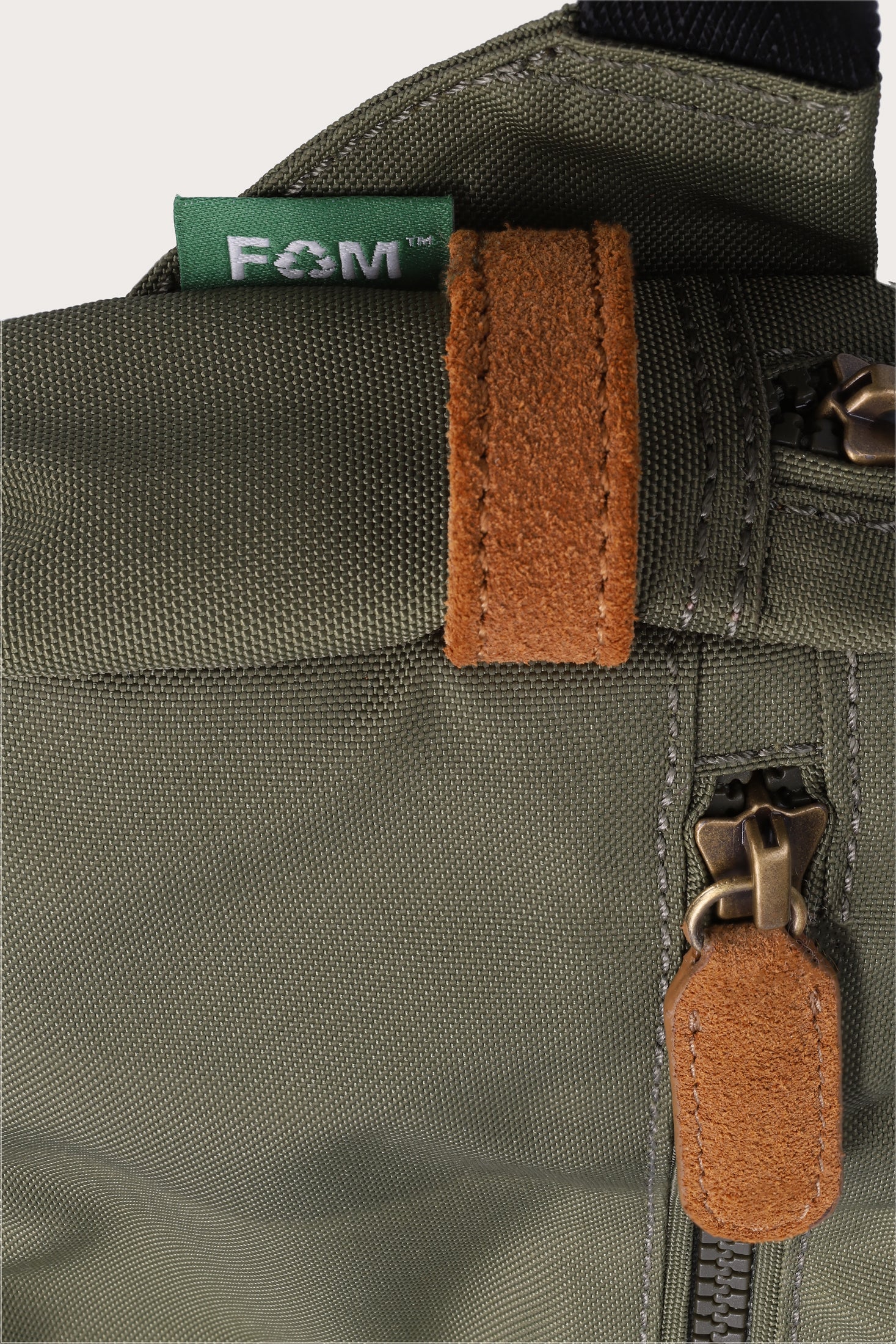 Recycled Rover Crossbody - Olive