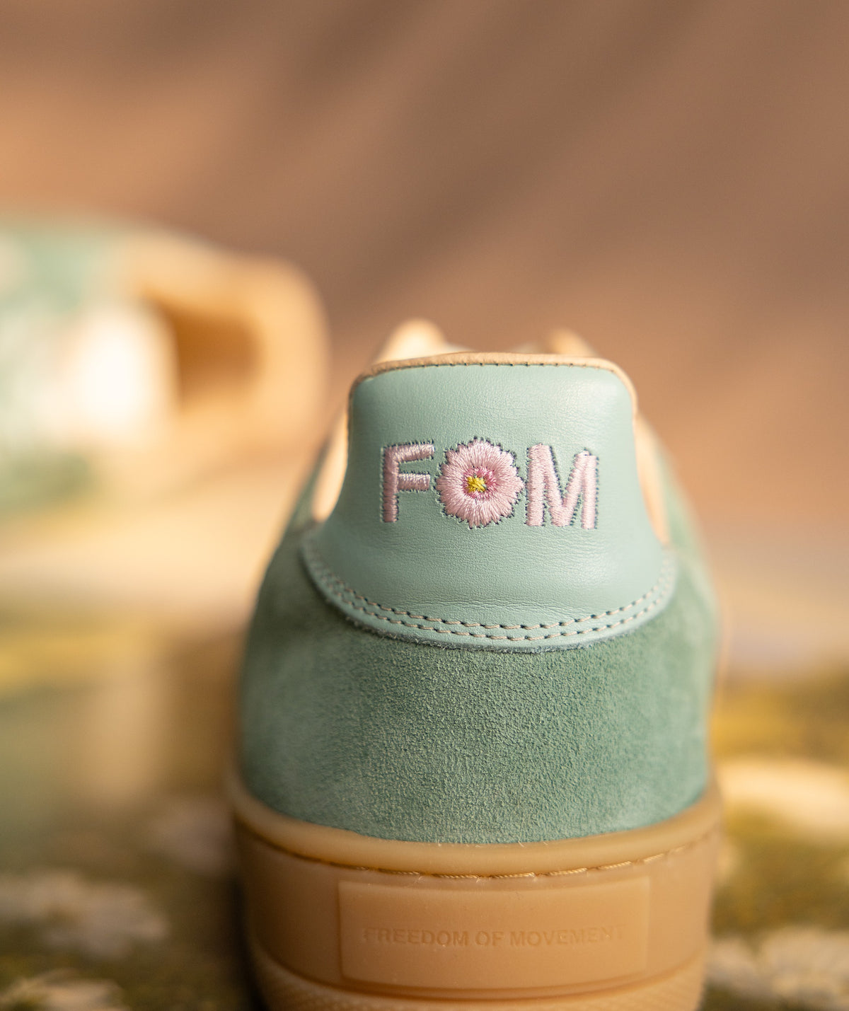 FOM Ladies Tekkie - Cosmos (LE)