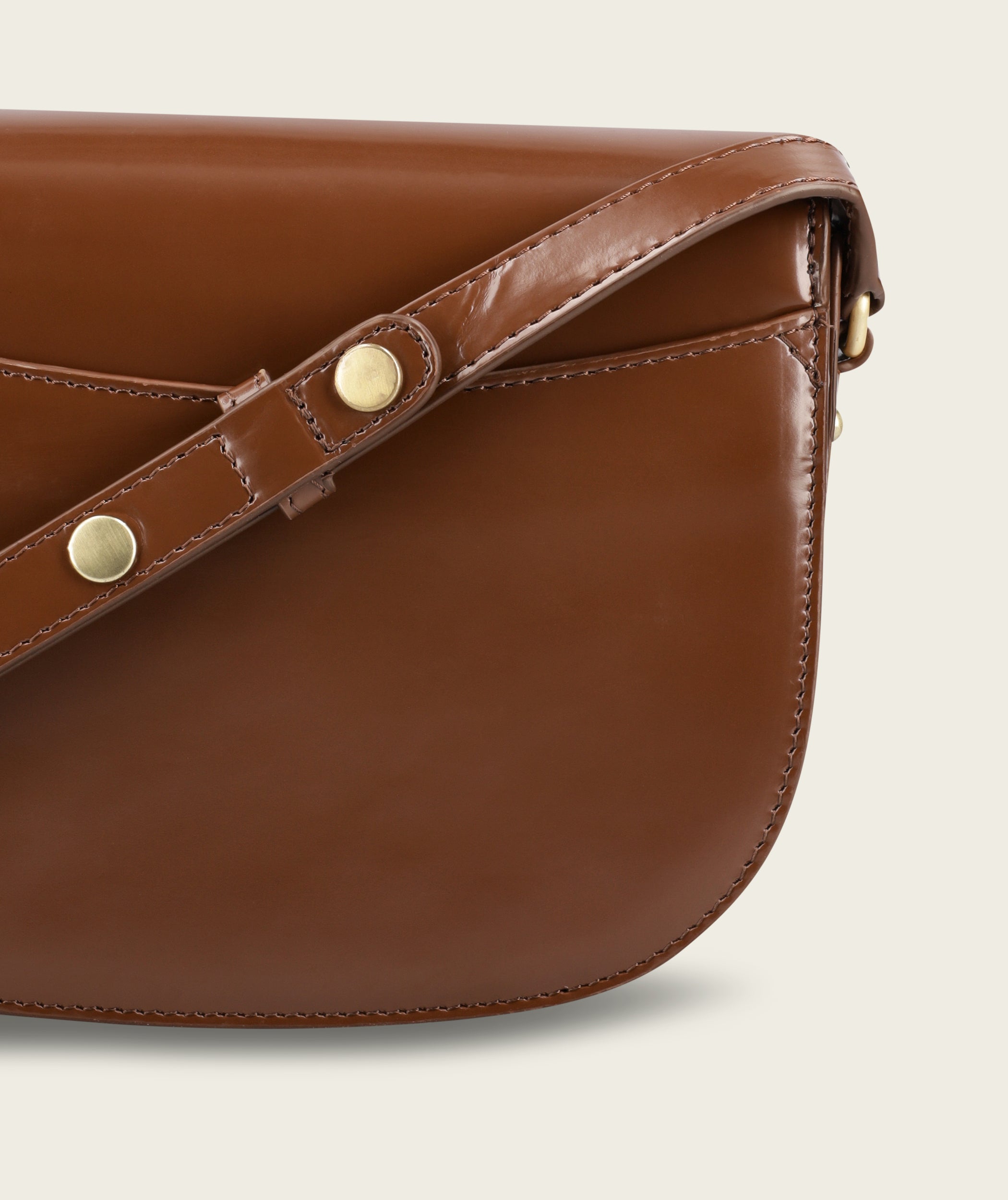 Suzie - Patent Brown