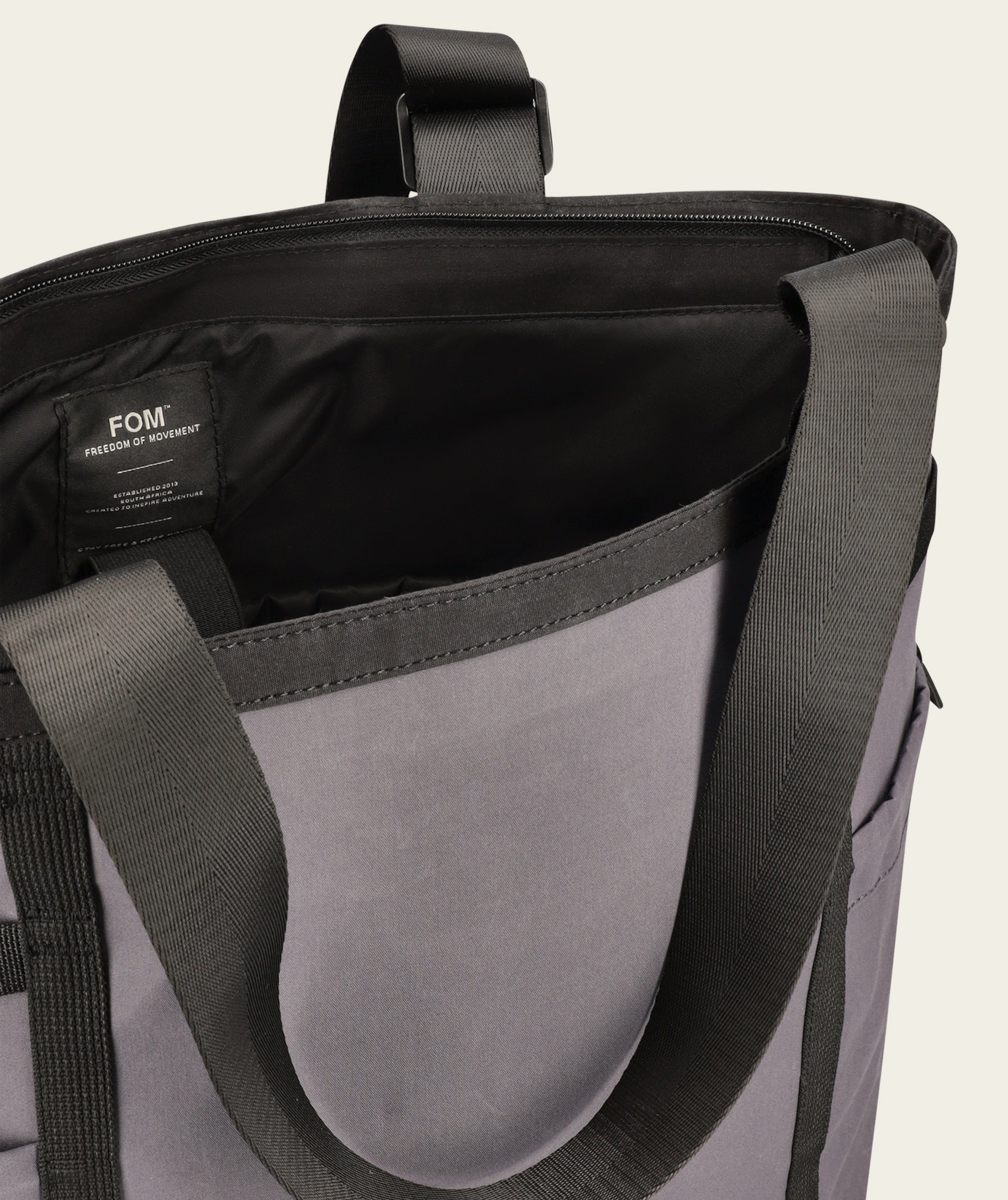 Wander Tote - Shadow