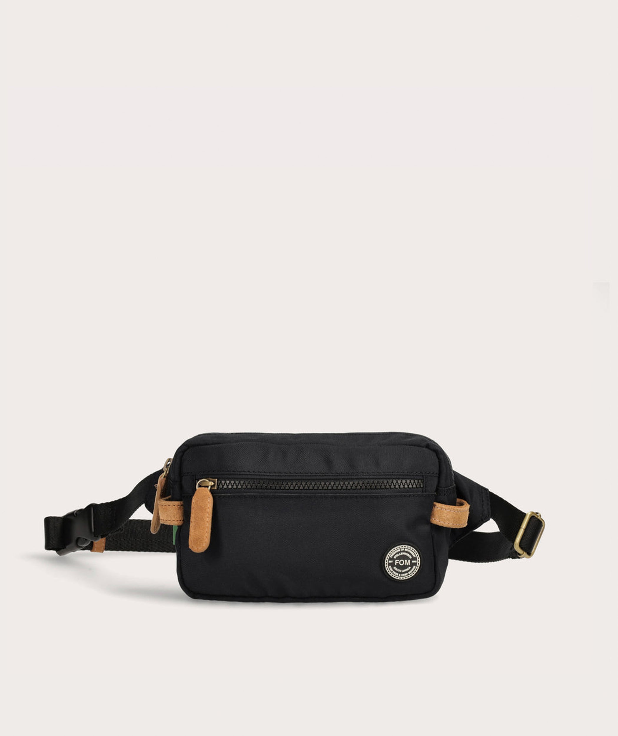 Recycled Rover Crossbody - Black