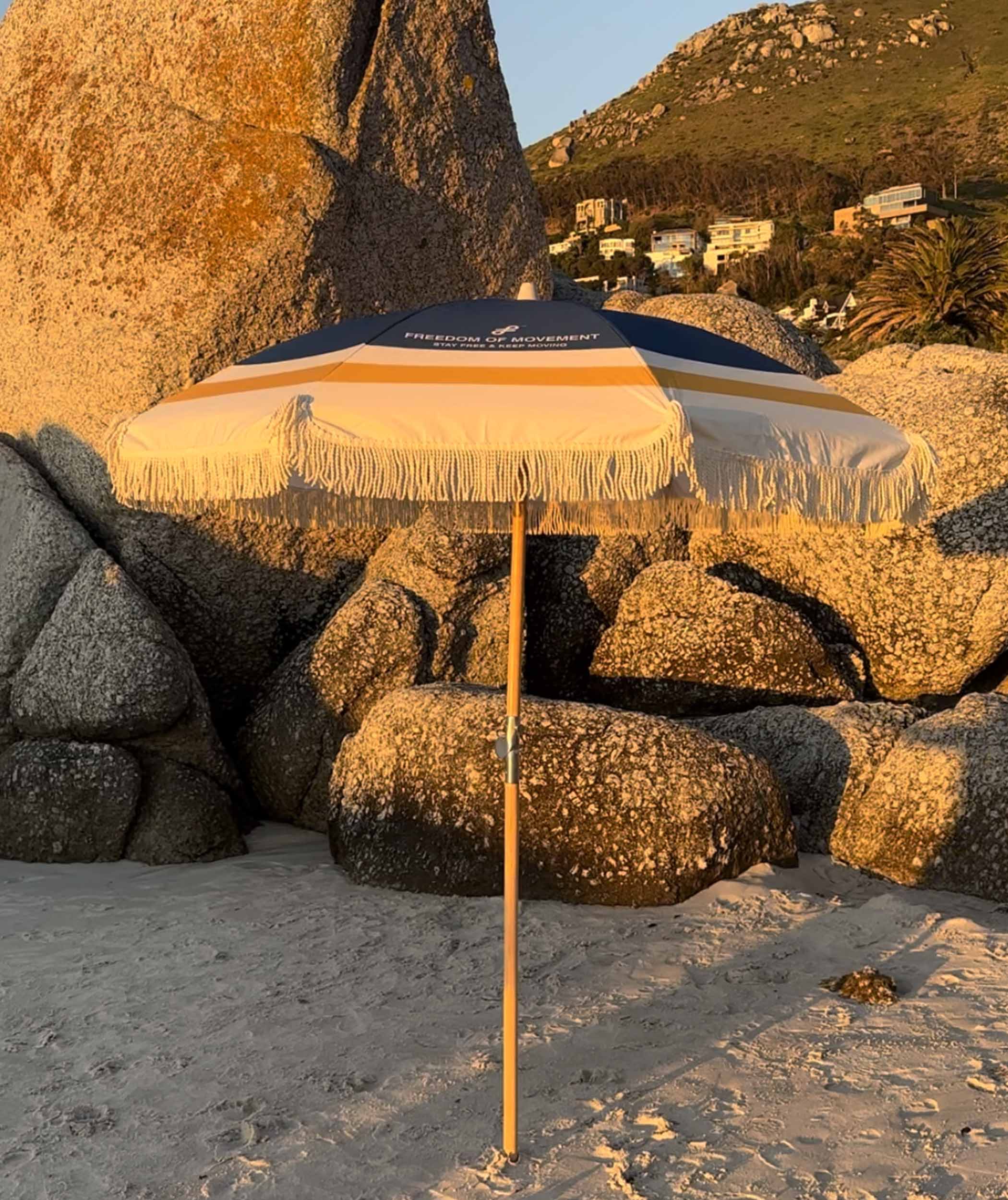 FOM Beach Umbrella - Offshore