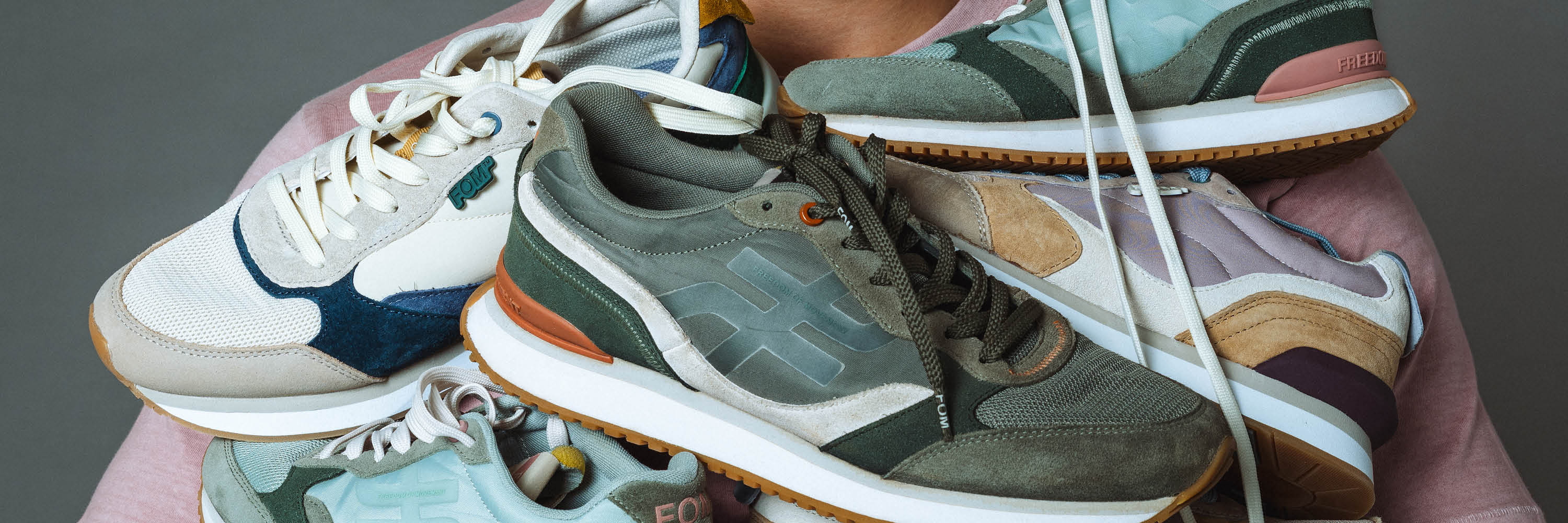 Sneakers