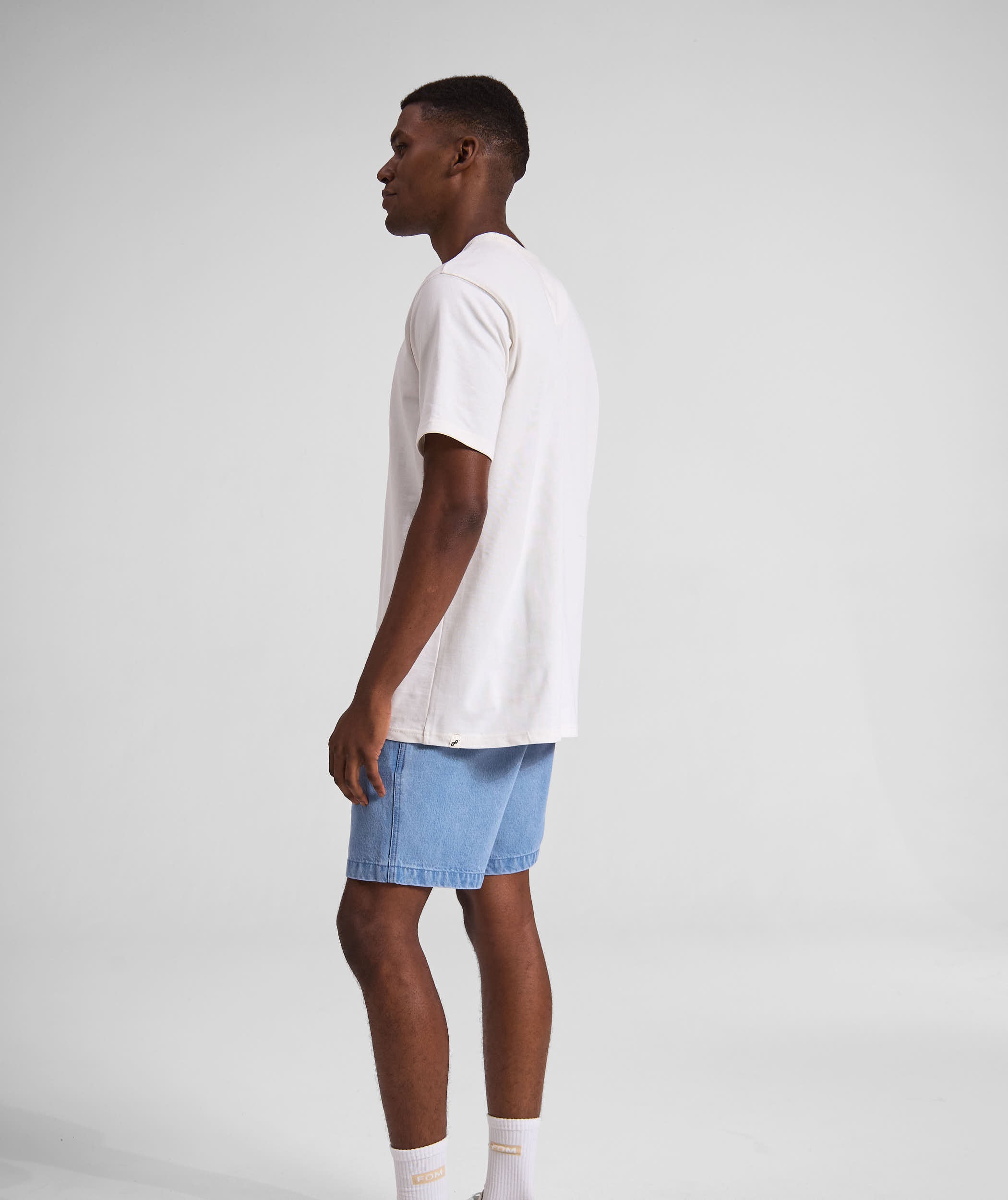 Mens Regular Fit Tee - Ivory