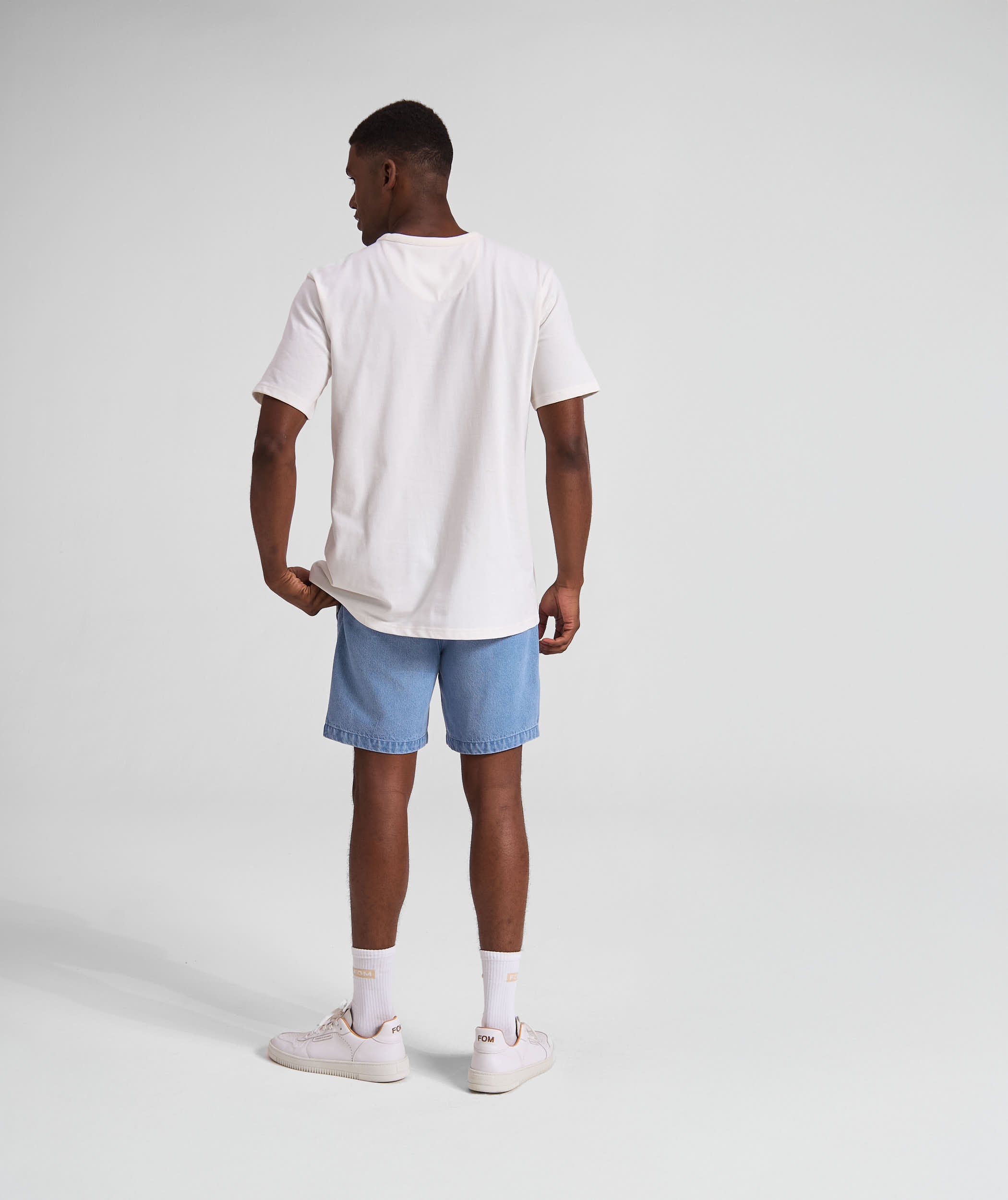 Mens Regular Fit Tee - Ivory