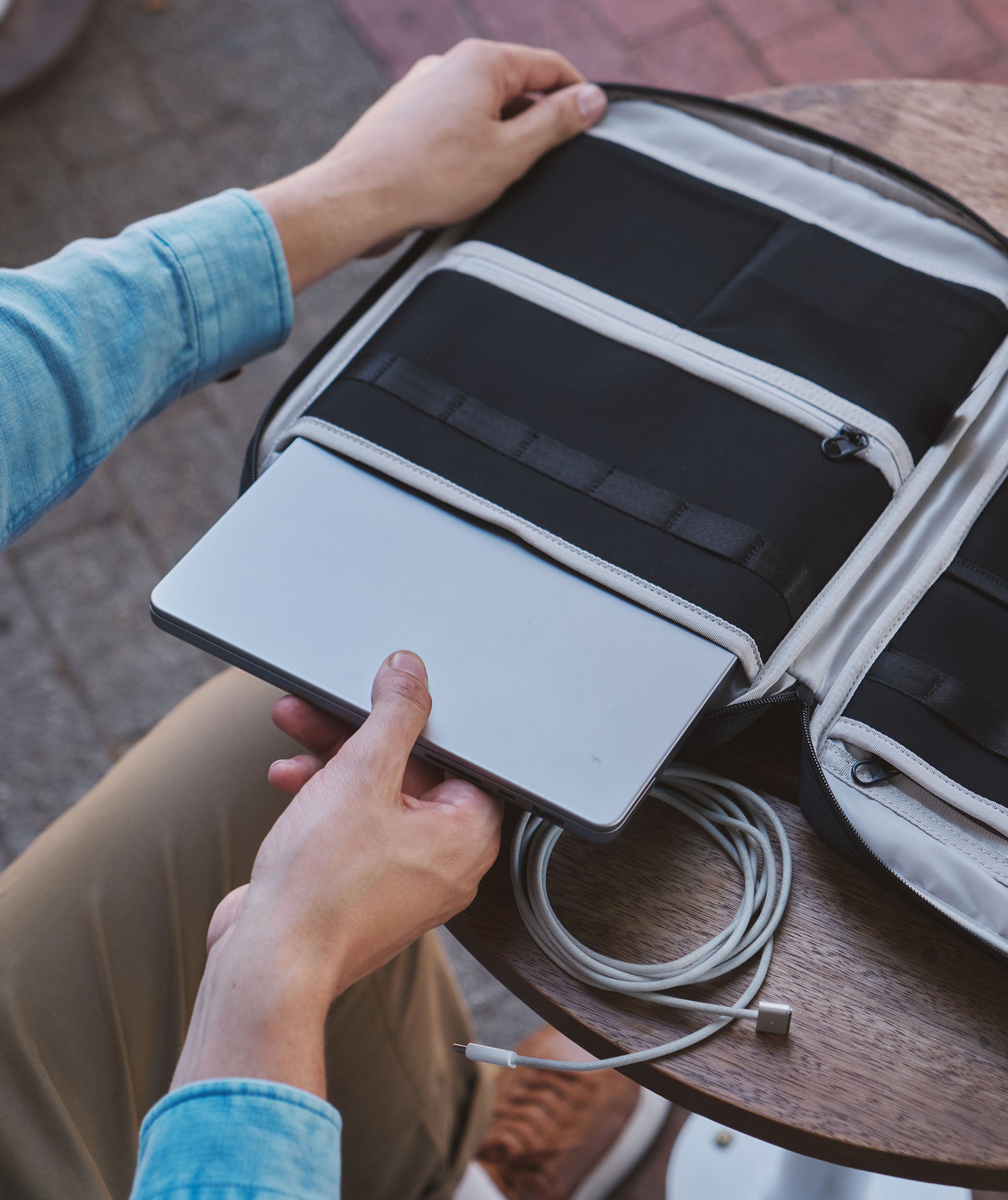 Laptop Organiser - Black