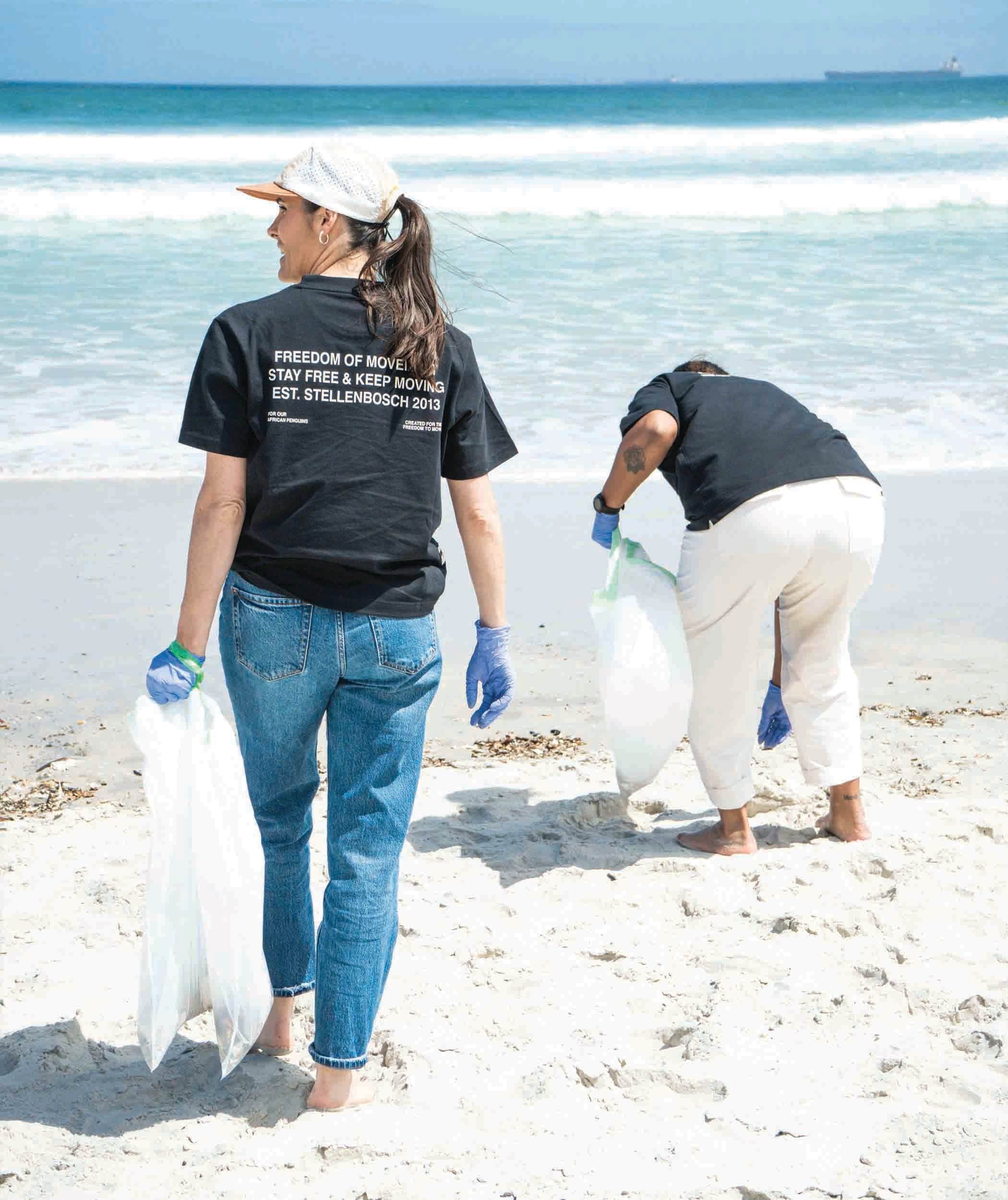 FOM x SANCCOB Ladies Pengpong Graphic Tee - Black