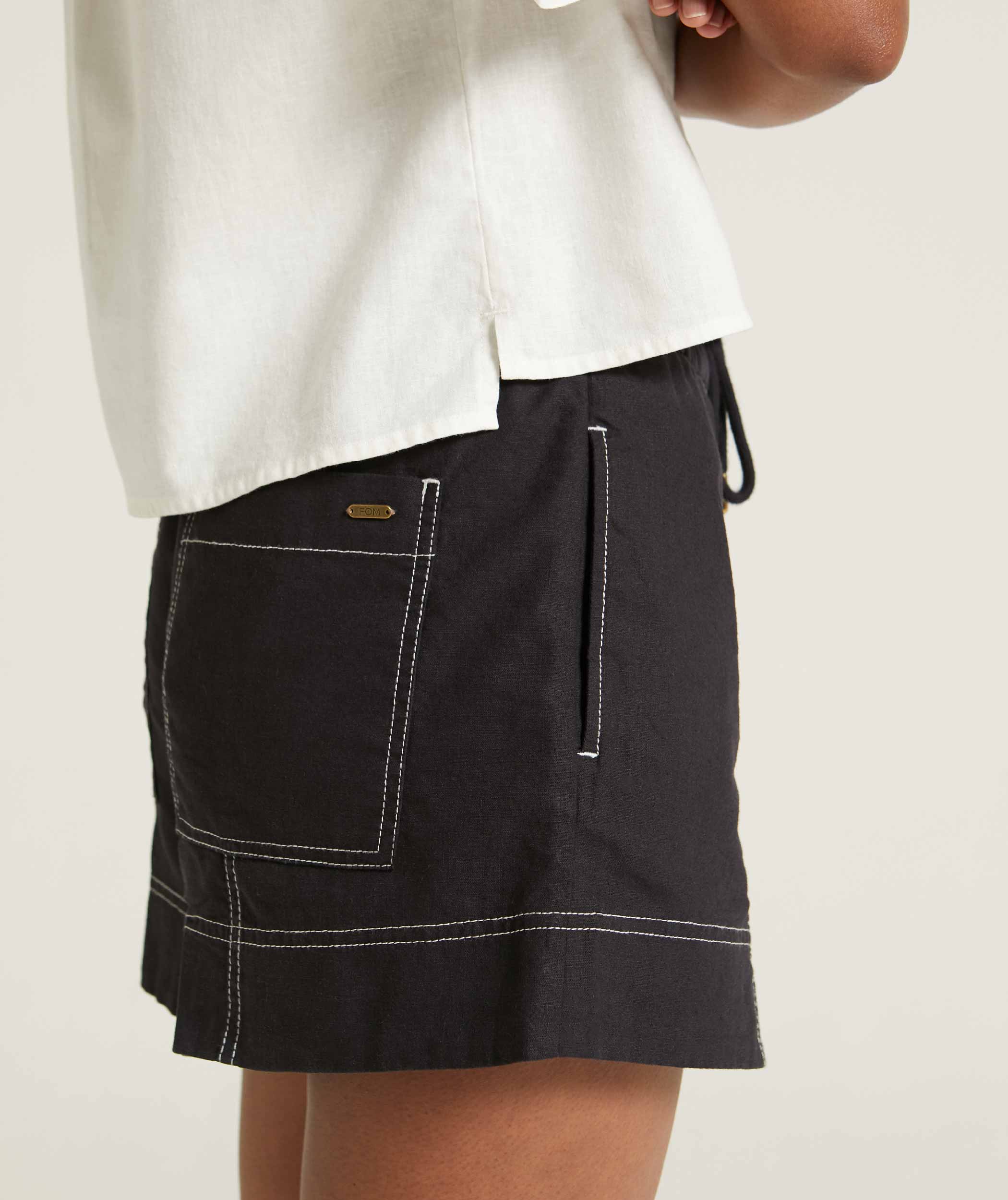 Ladies Linen Blend Drawcord Shorts - Dark Ink