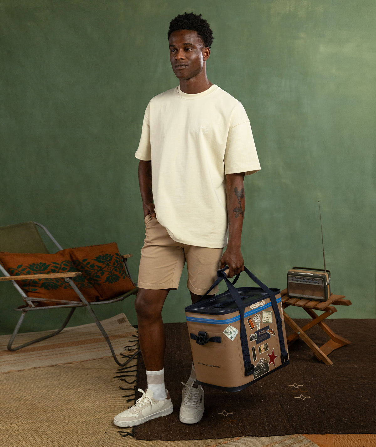 Mens Relaxed Heritage Graphic Tee - Light Stone