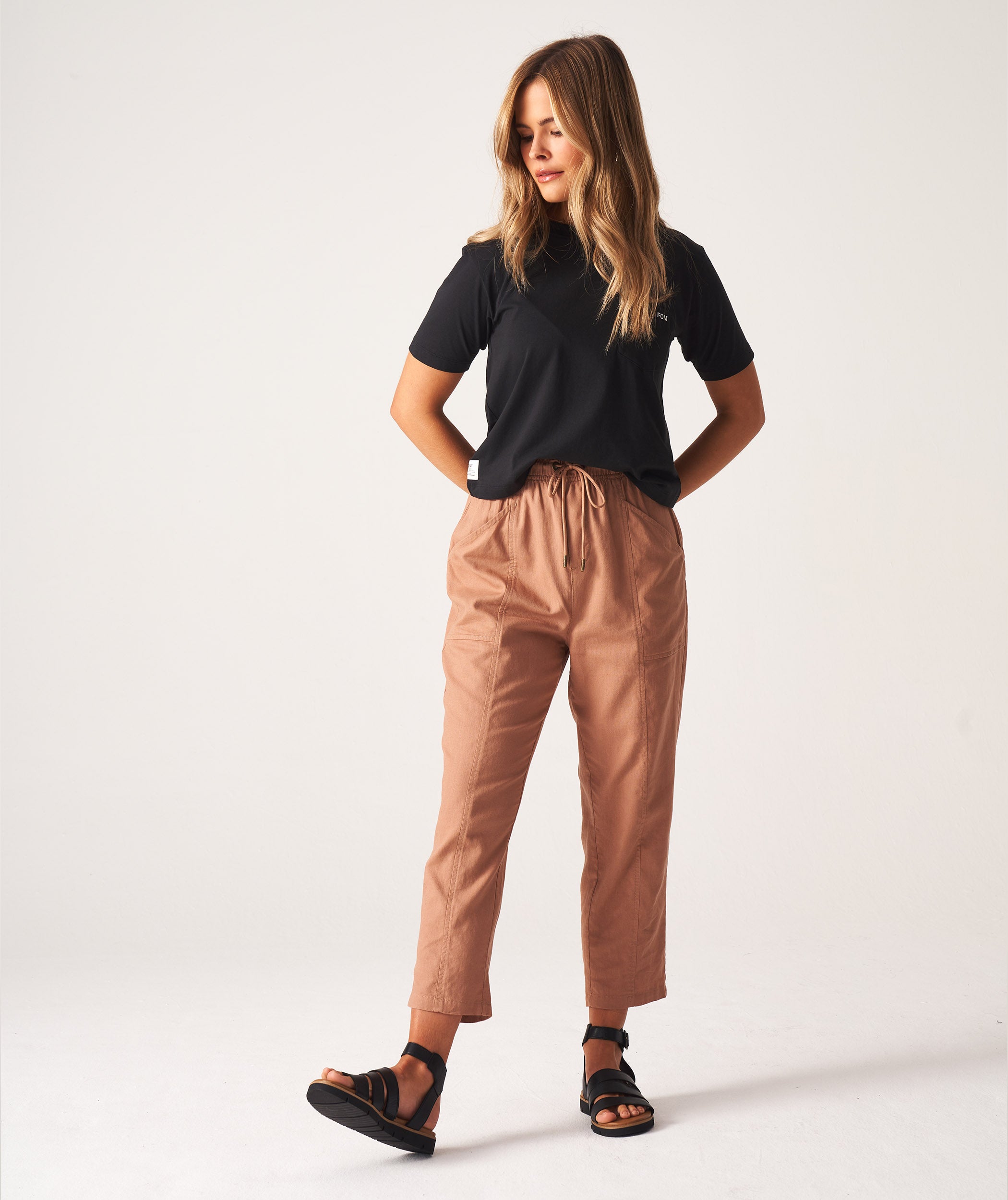 Ladies Linen Blend Drawcord Pants - Caramel