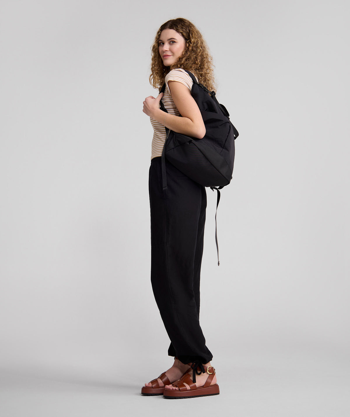 FOM Traverse Tote - Black